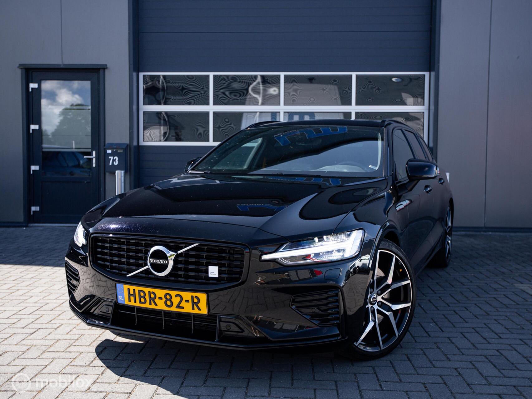 Volvo V60 2.0 T8 AWD Polestar Engineered| 20inch| trekhaak 2021 - voorkant