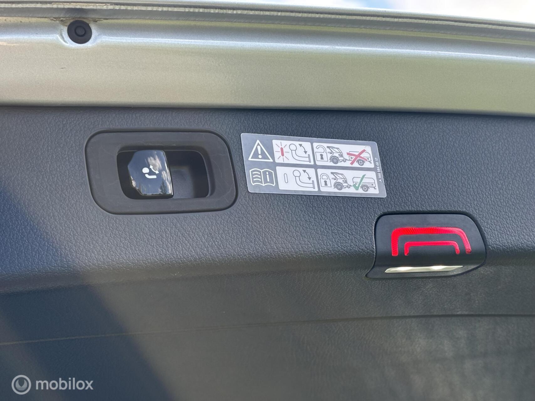 Foto van Mercedes-Benz C 300 E