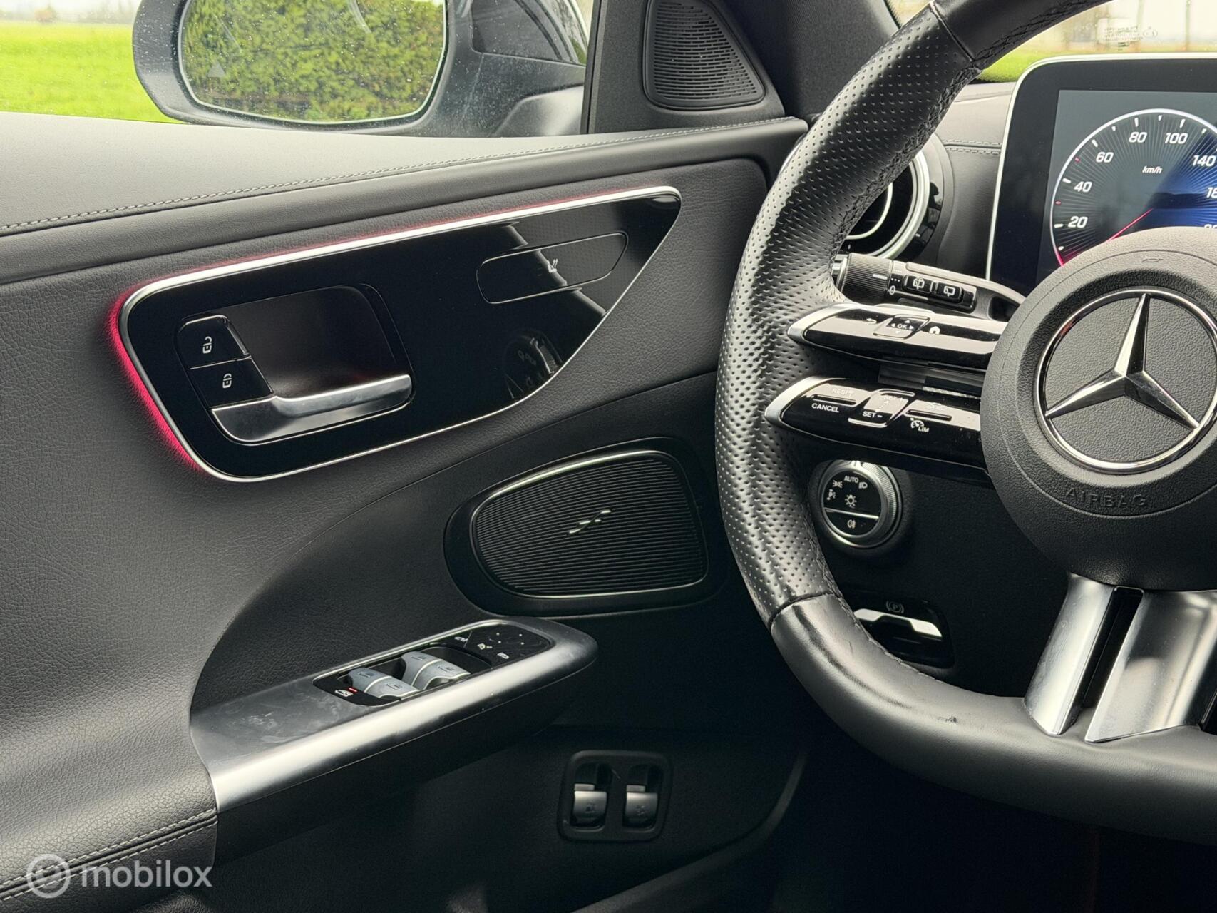 Foto van Mercedes-Benz C 300 E