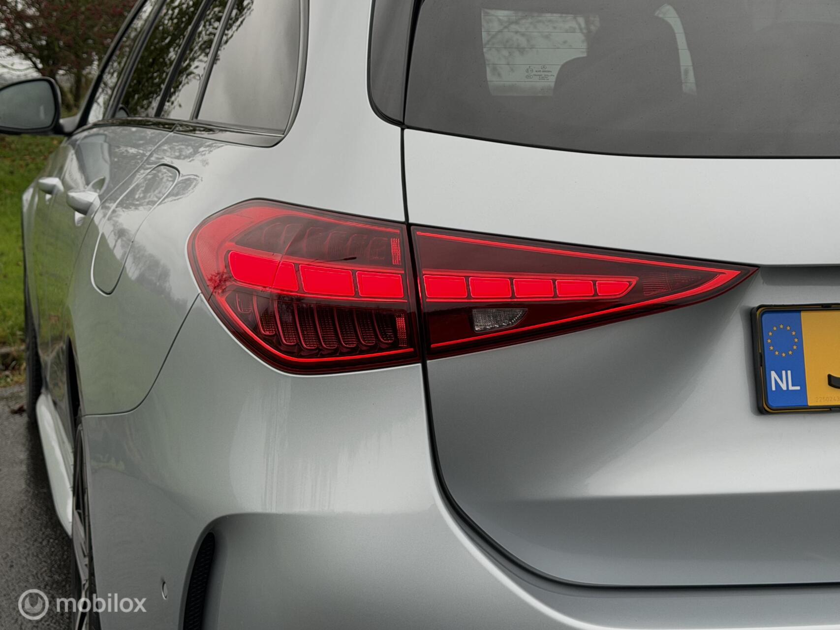 Foto van Mercedes-Benz C 300 E