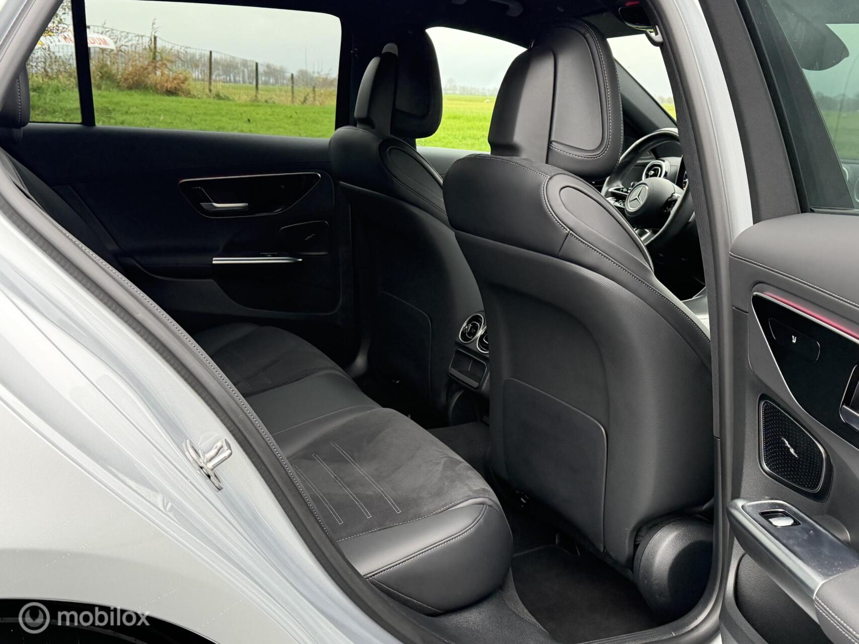 Foto van Mercedes-Benz C 300 E