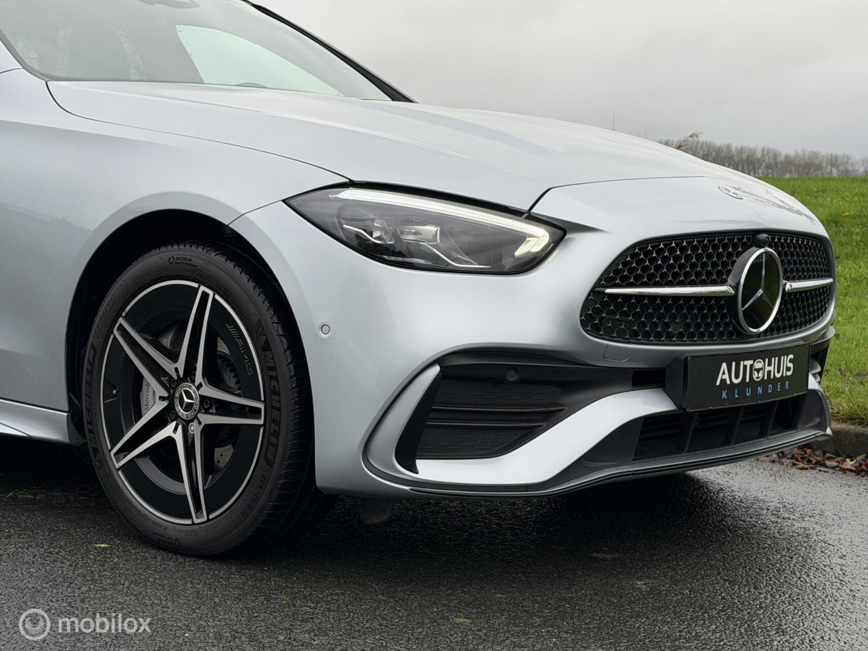 Foto van Mercedes-Benz C 300 E