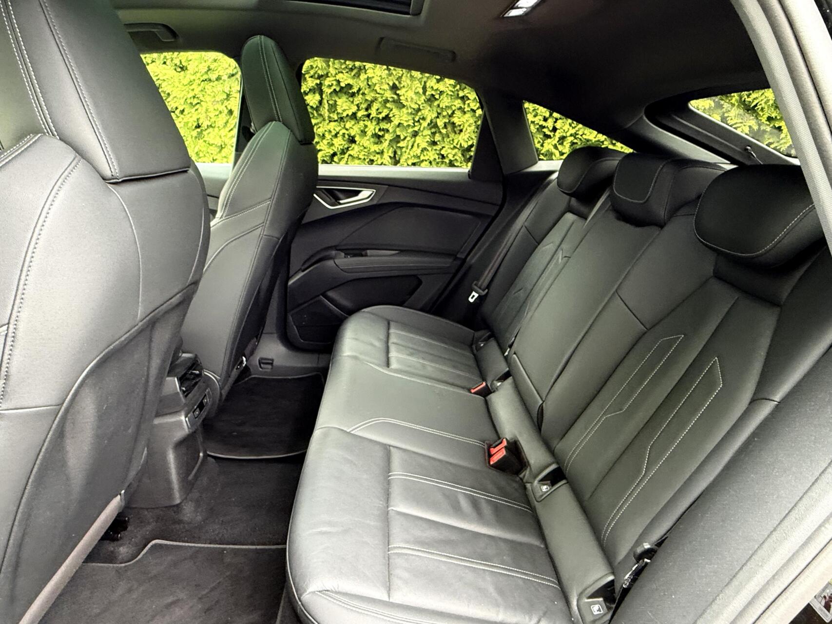 Foto van Audi Q4 Sportback 40 E-tron