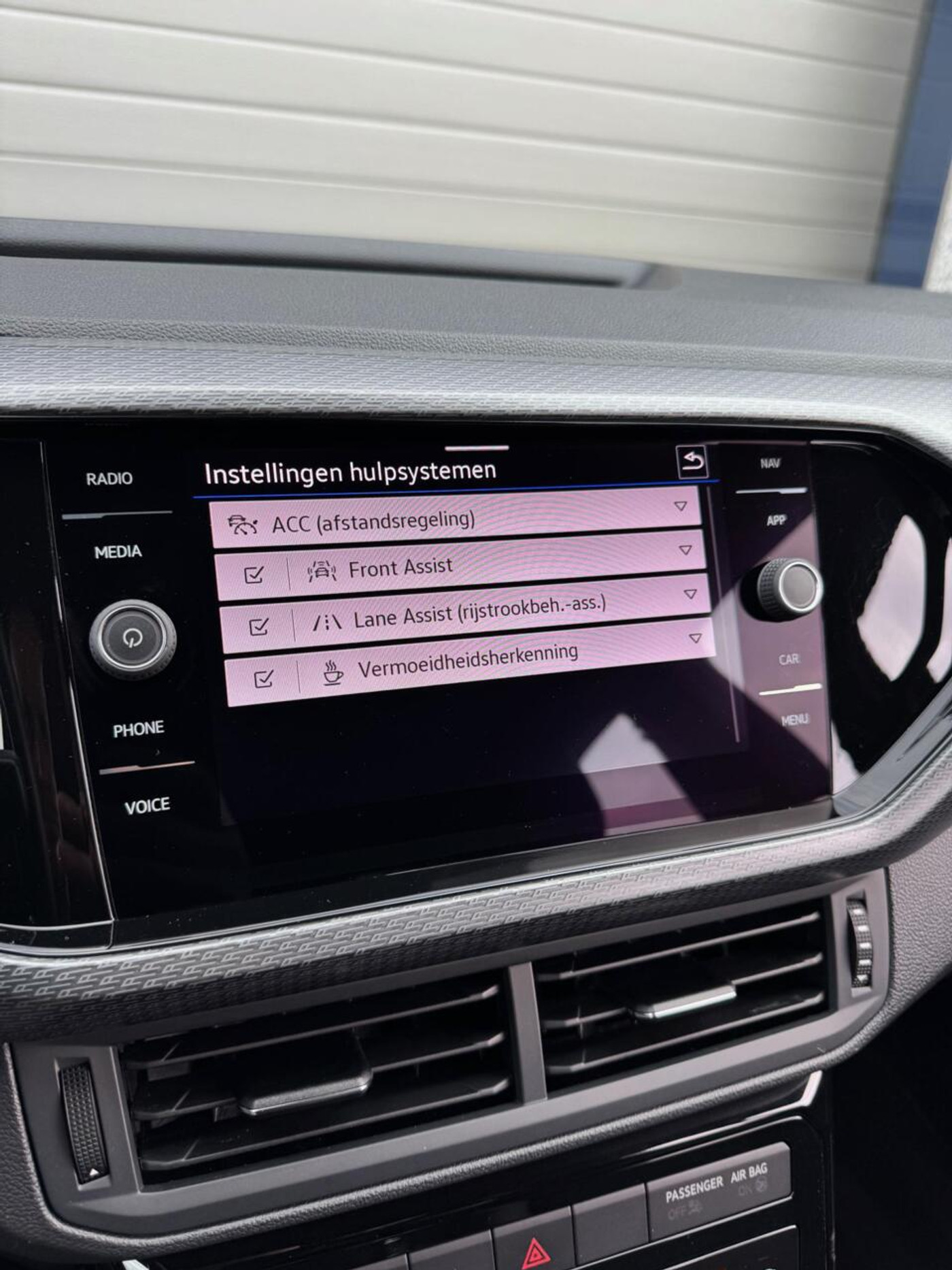 Foto van Volkswagen T-cross