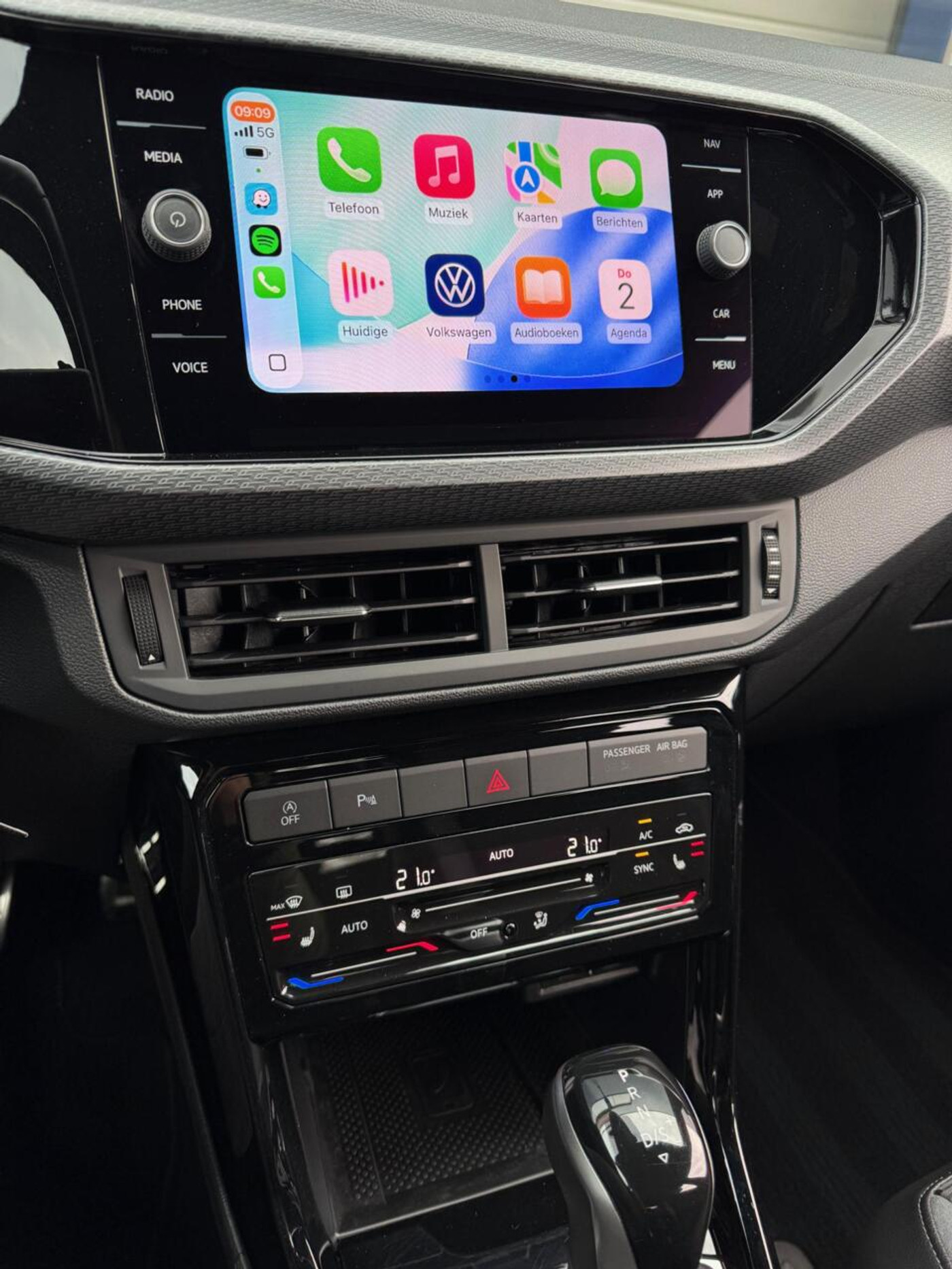 Foto van Volkswagen T-cross