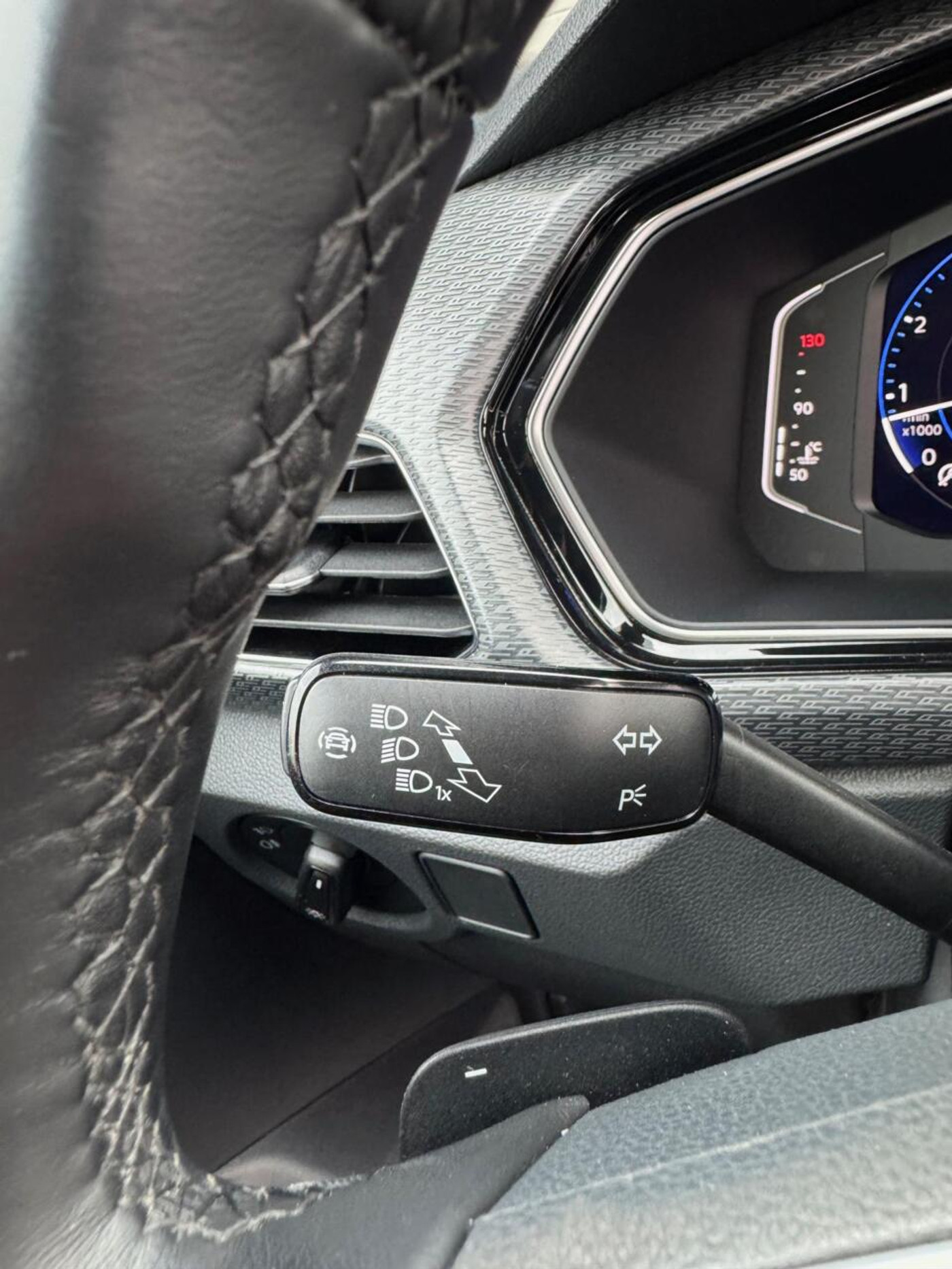 Foto van Volkswagen T-cross