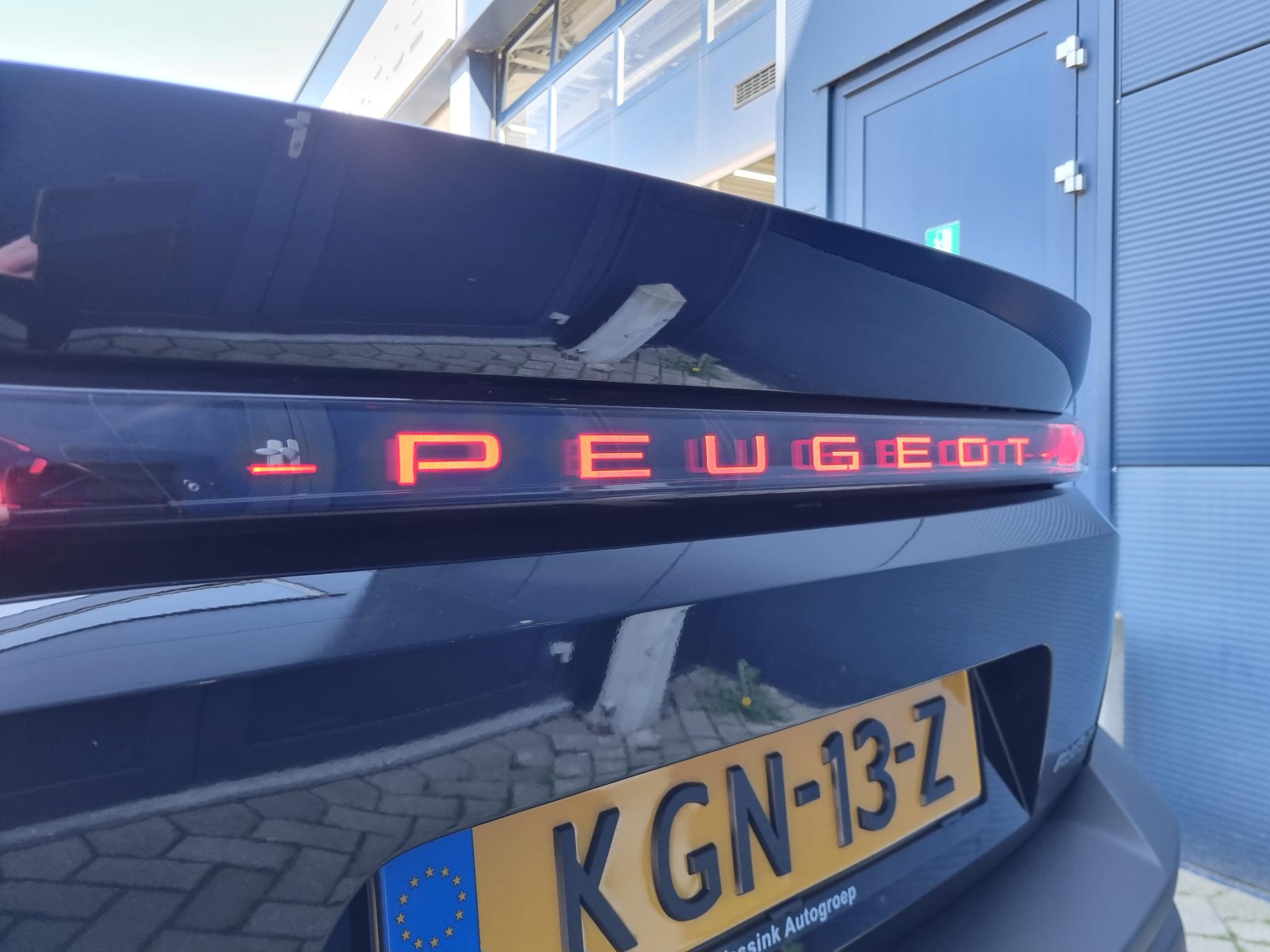 Foto van Peugeot 408