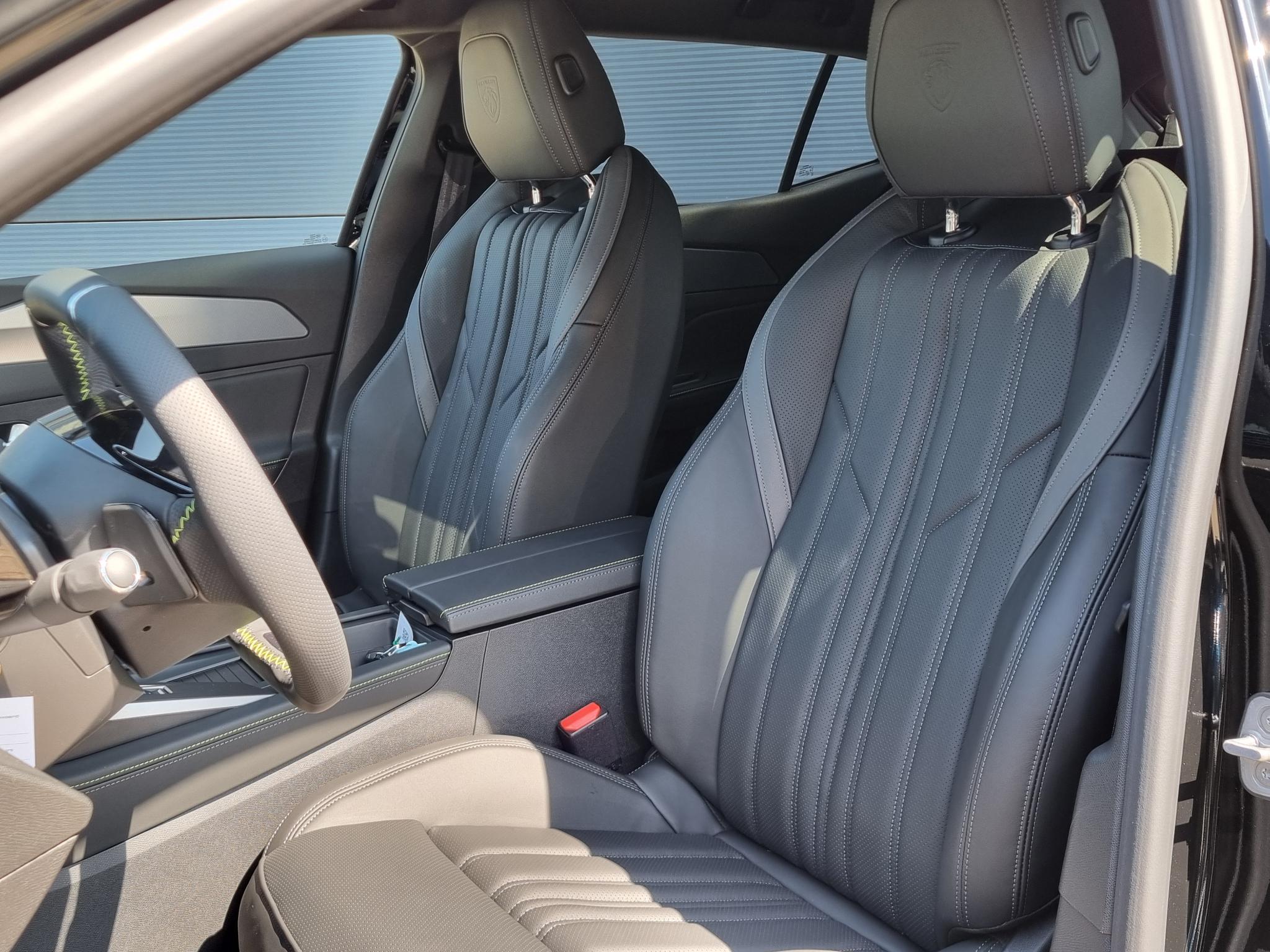 Foto van Peugeot 408