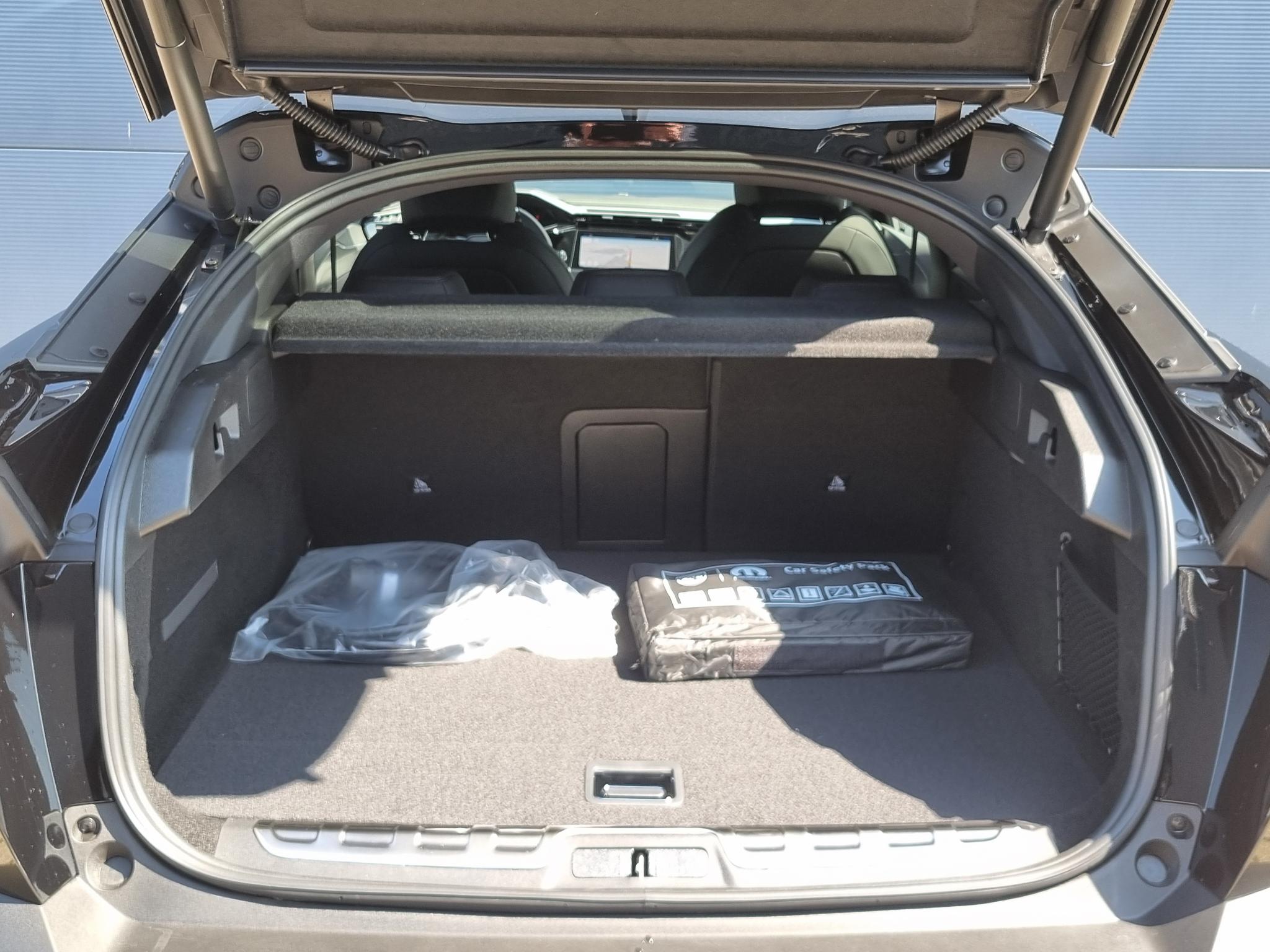 Foto van Peugeot 408