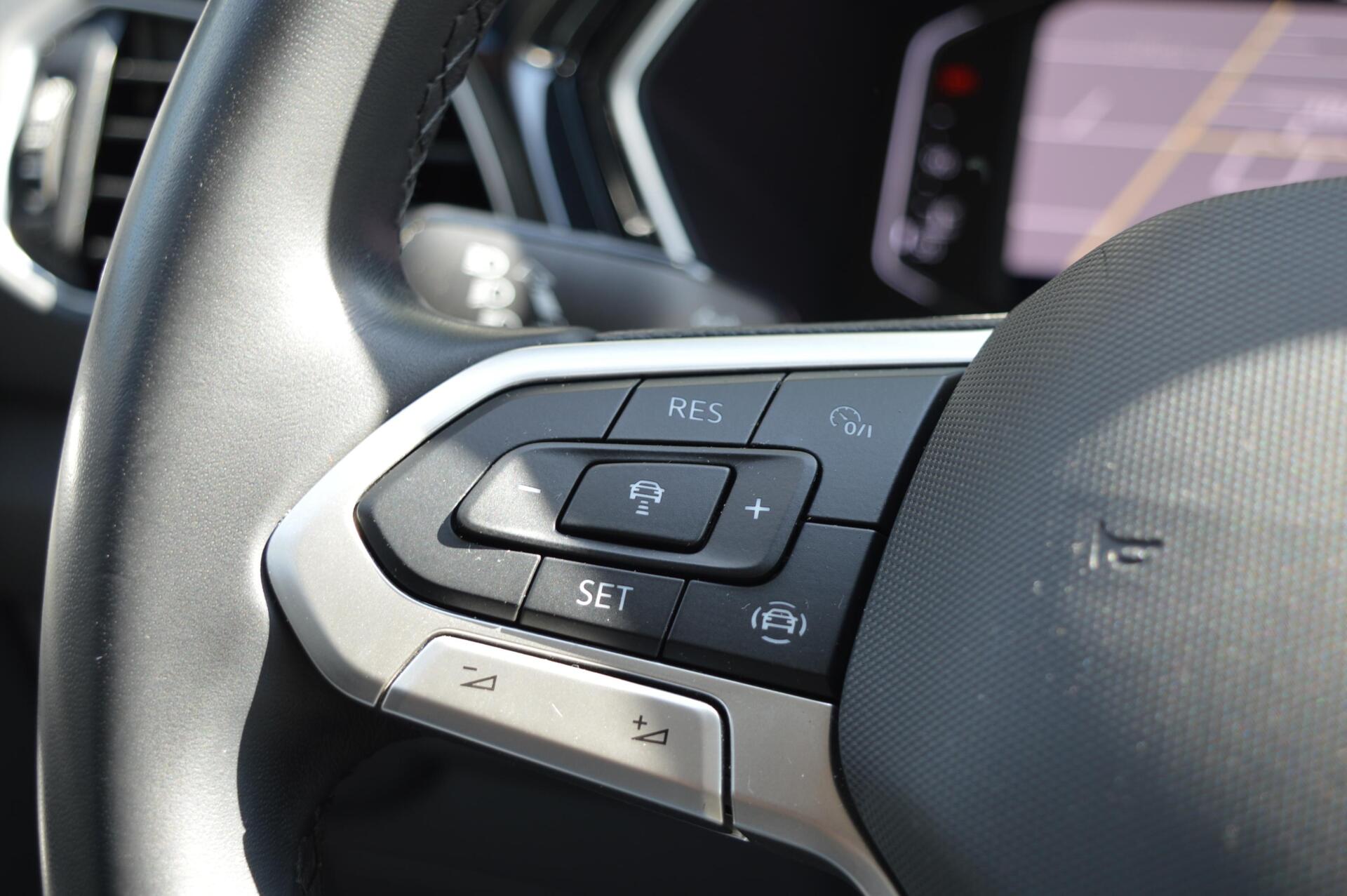 Foto van Volkswagen T-cross
