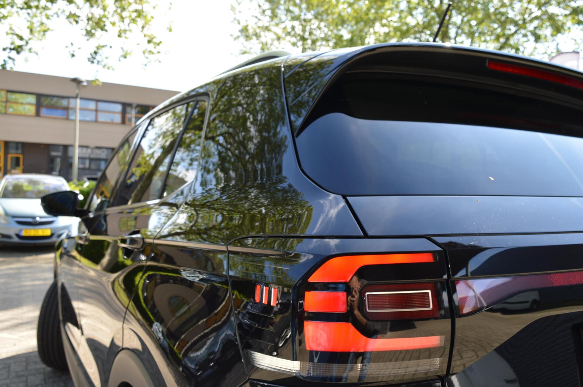 Foto van Volkswagen T-cross