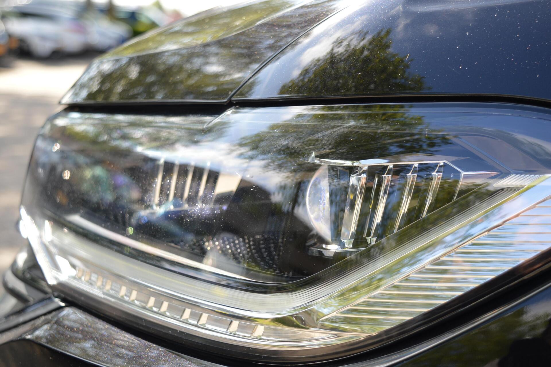 Foto van Volkswagen T-cross