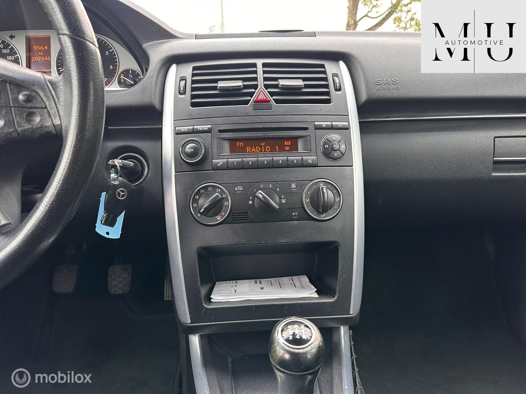 Foto van Mercedes-Benz B 150