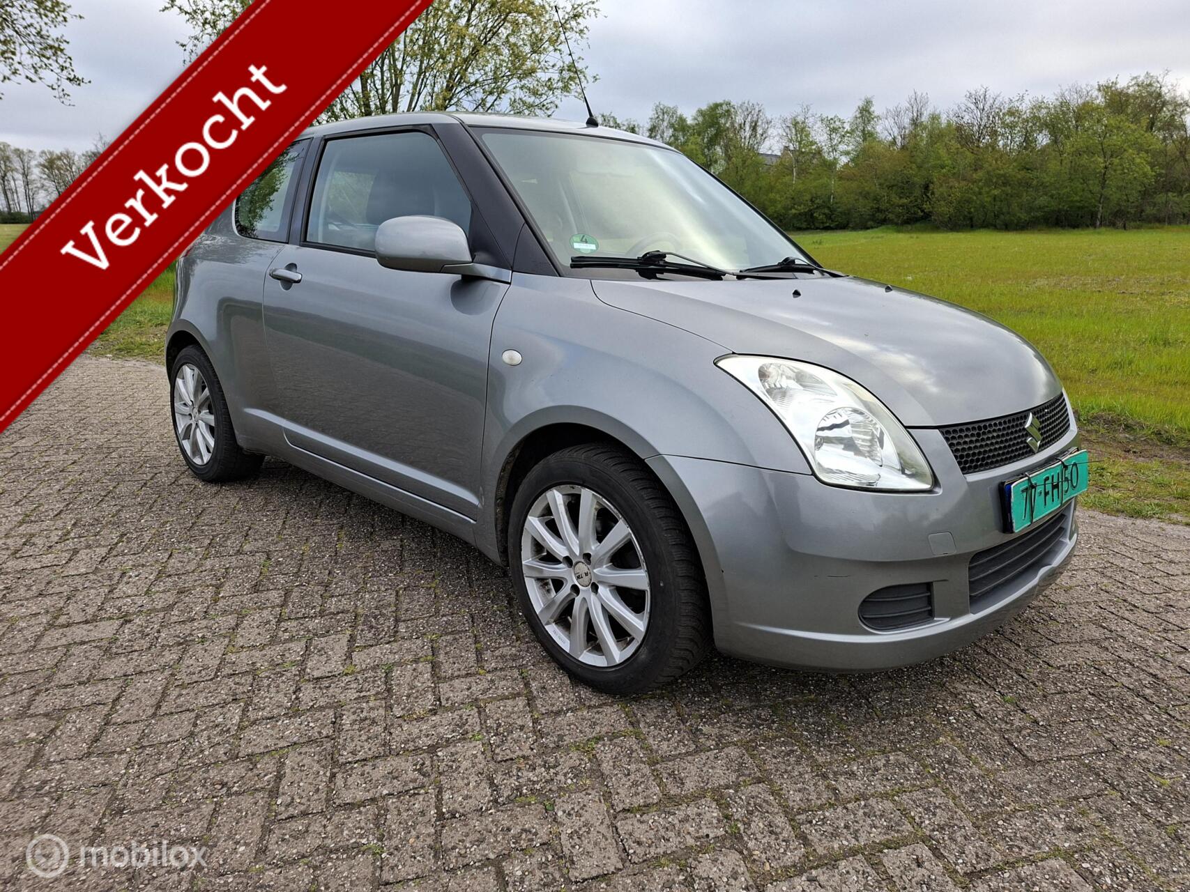 Suzuki Swift 1.3 GA 2007 nieuwe apk rijd schakelt goed 2007 - voorkant
