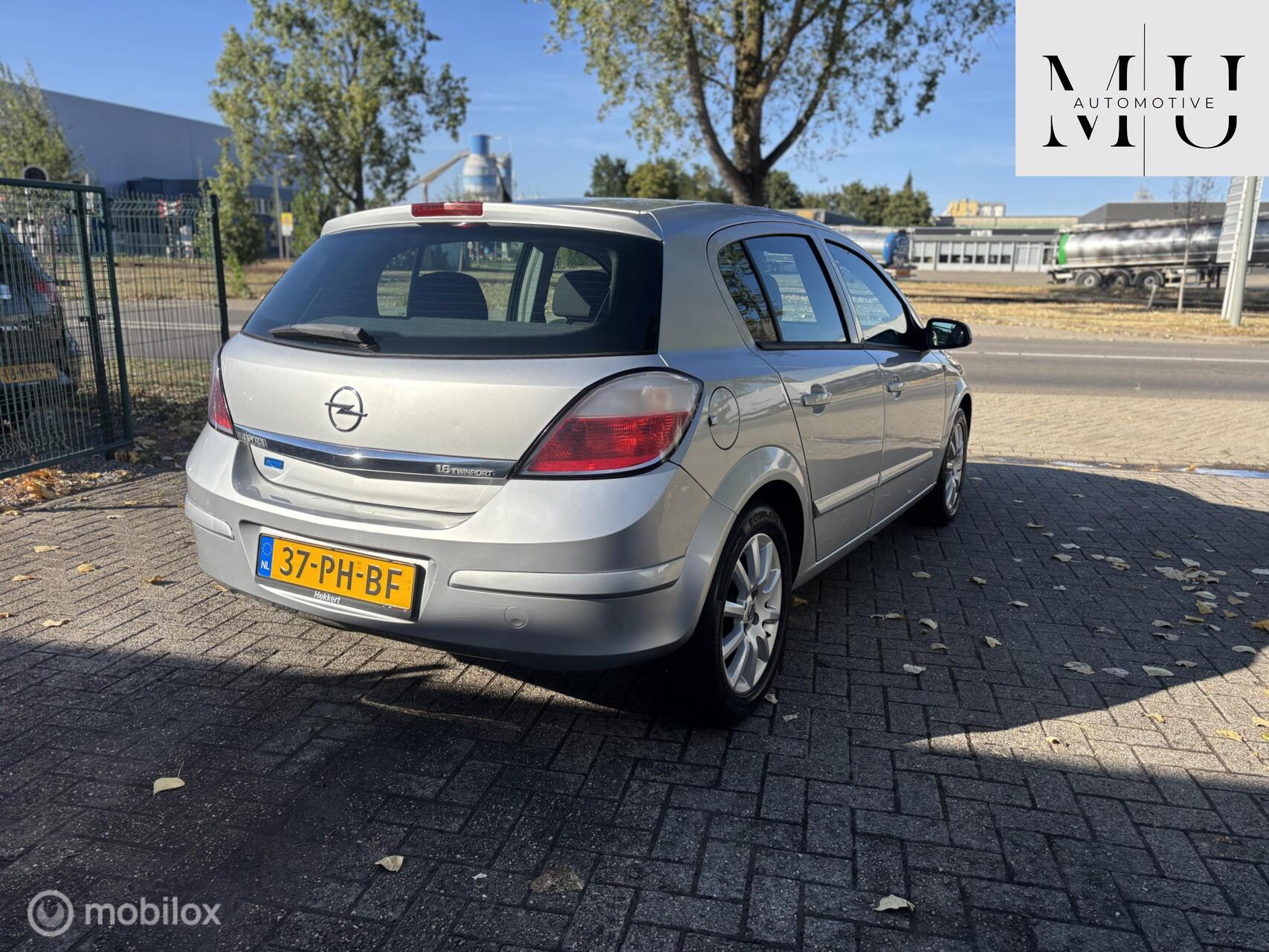 Foto van Opel Astra