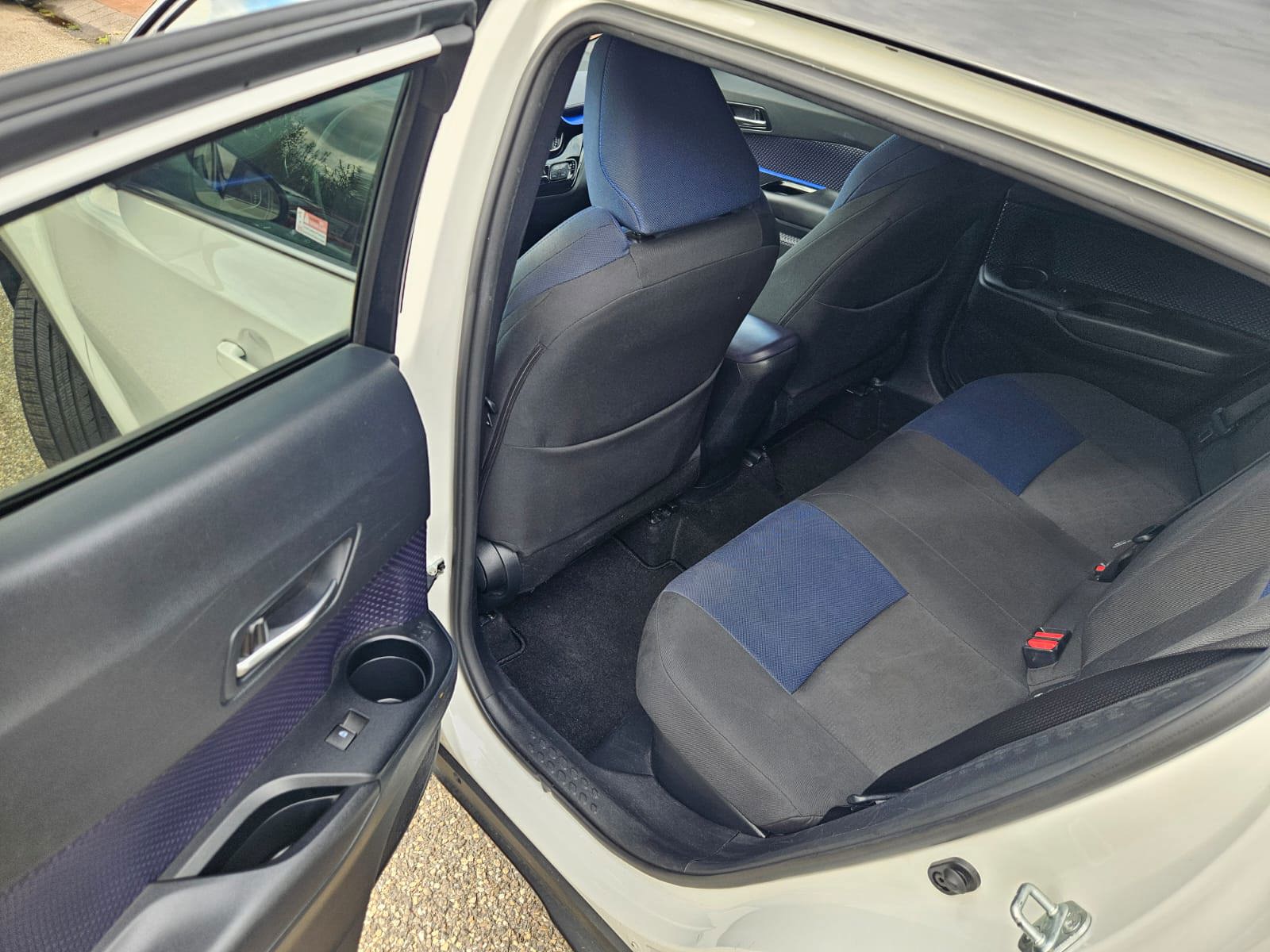 Foto van Toyota Toyota C-hr