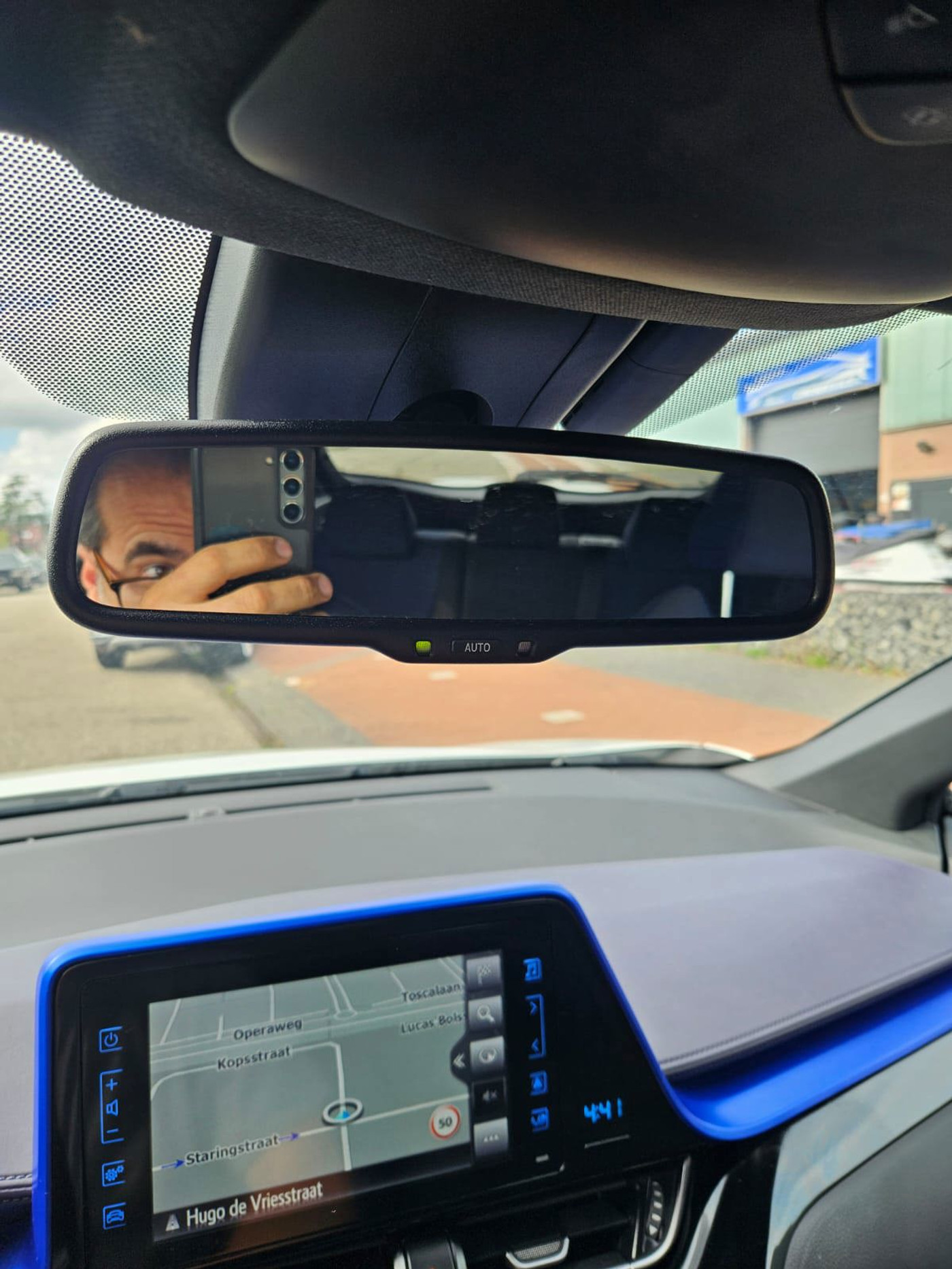 Foto van Toyota Toyota C-hr