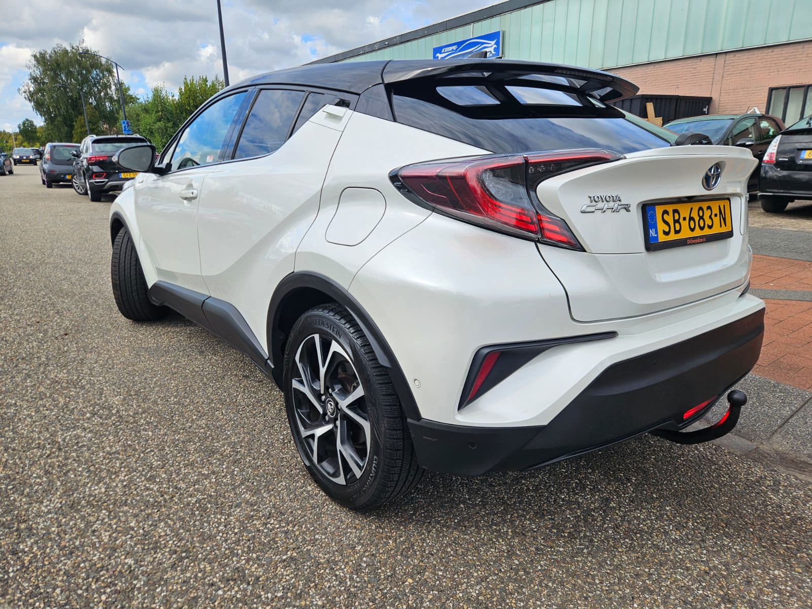 Foto van Toyota Toyota C-hr