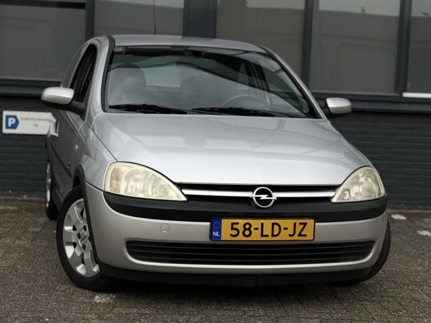 Foto van Opel Corsa-c