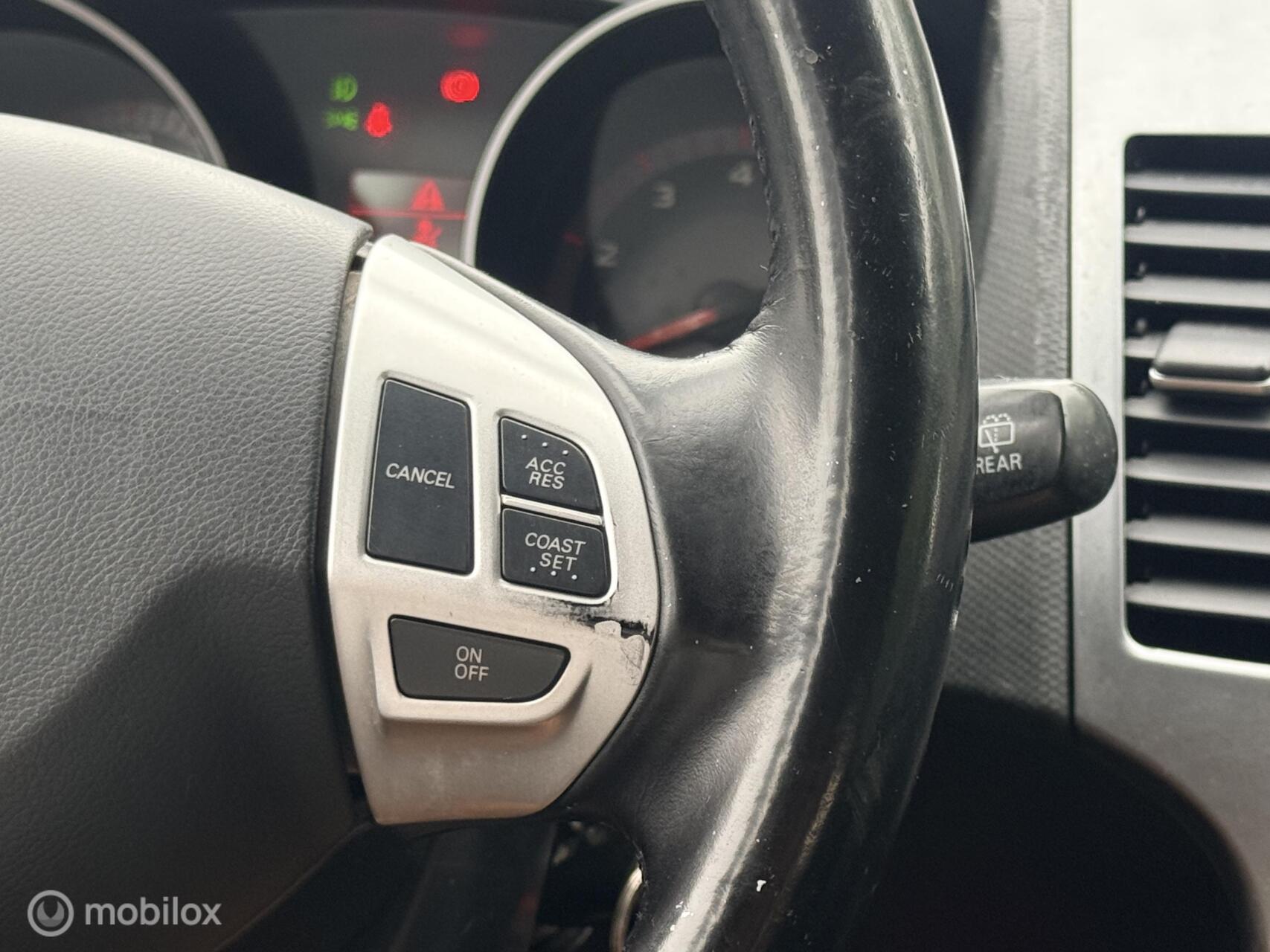 Foto van Mitsubishi Mitsubishi Outlander