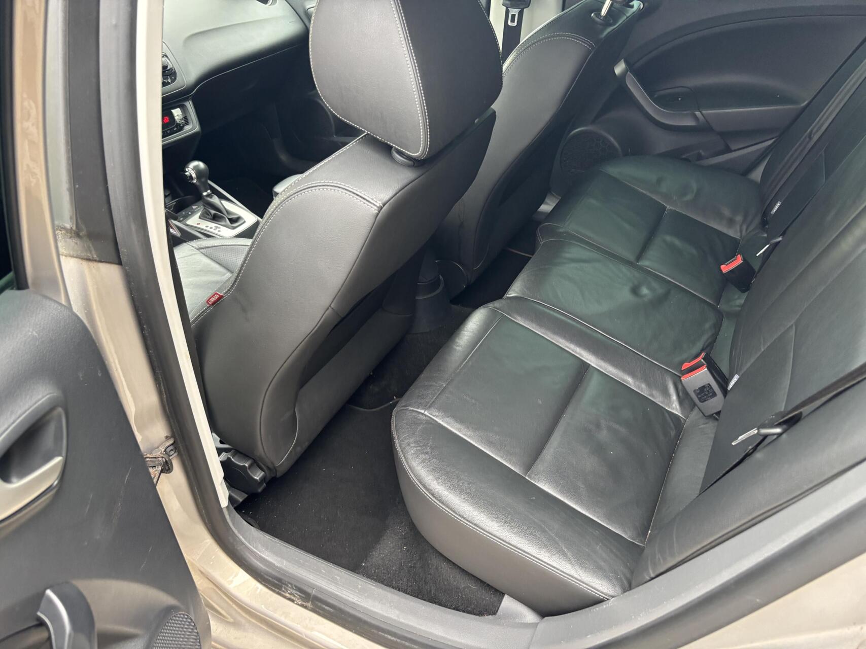 Foto van Seat Ibiza ST