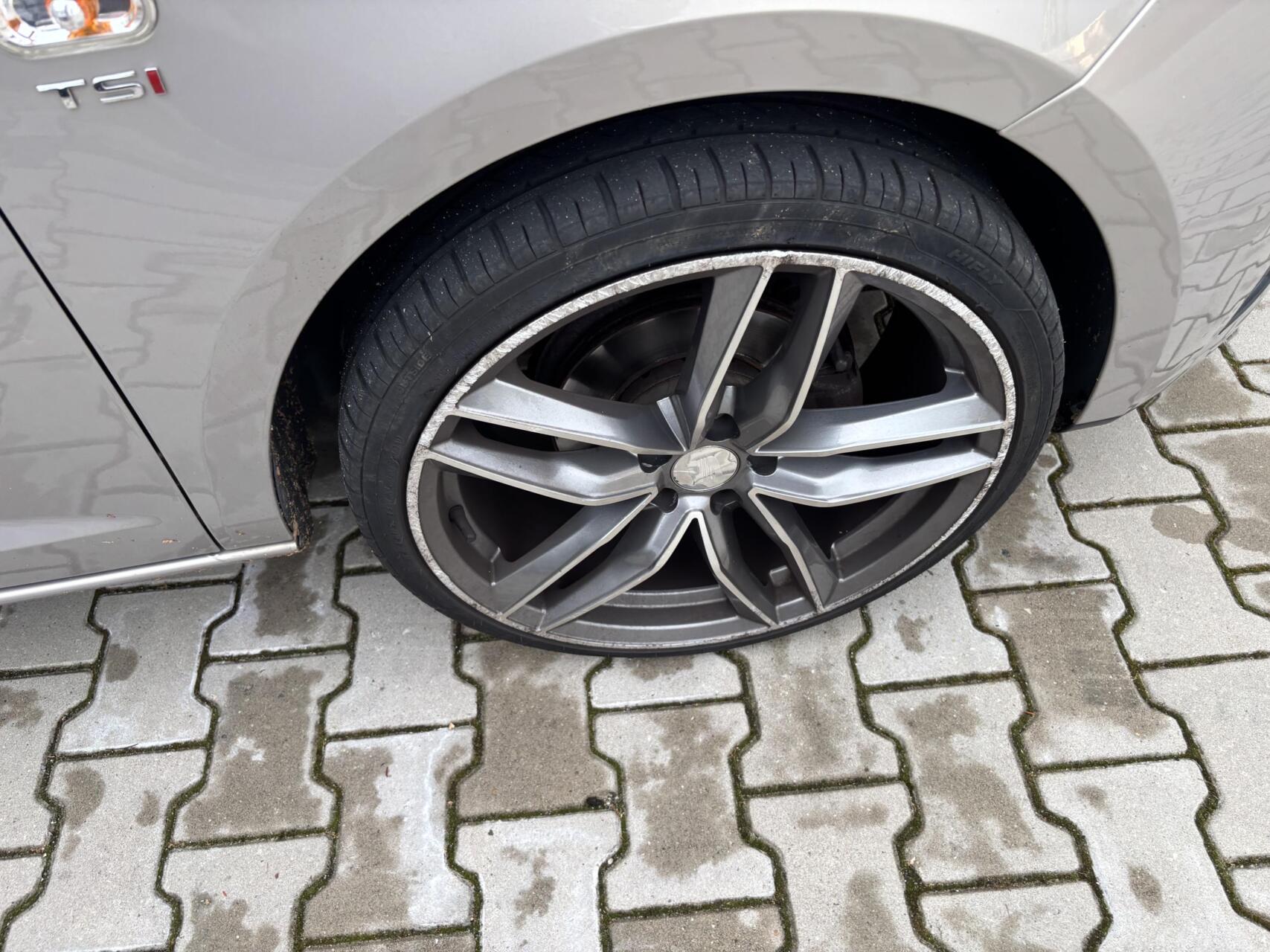 Foto van Seat Ibiza ST