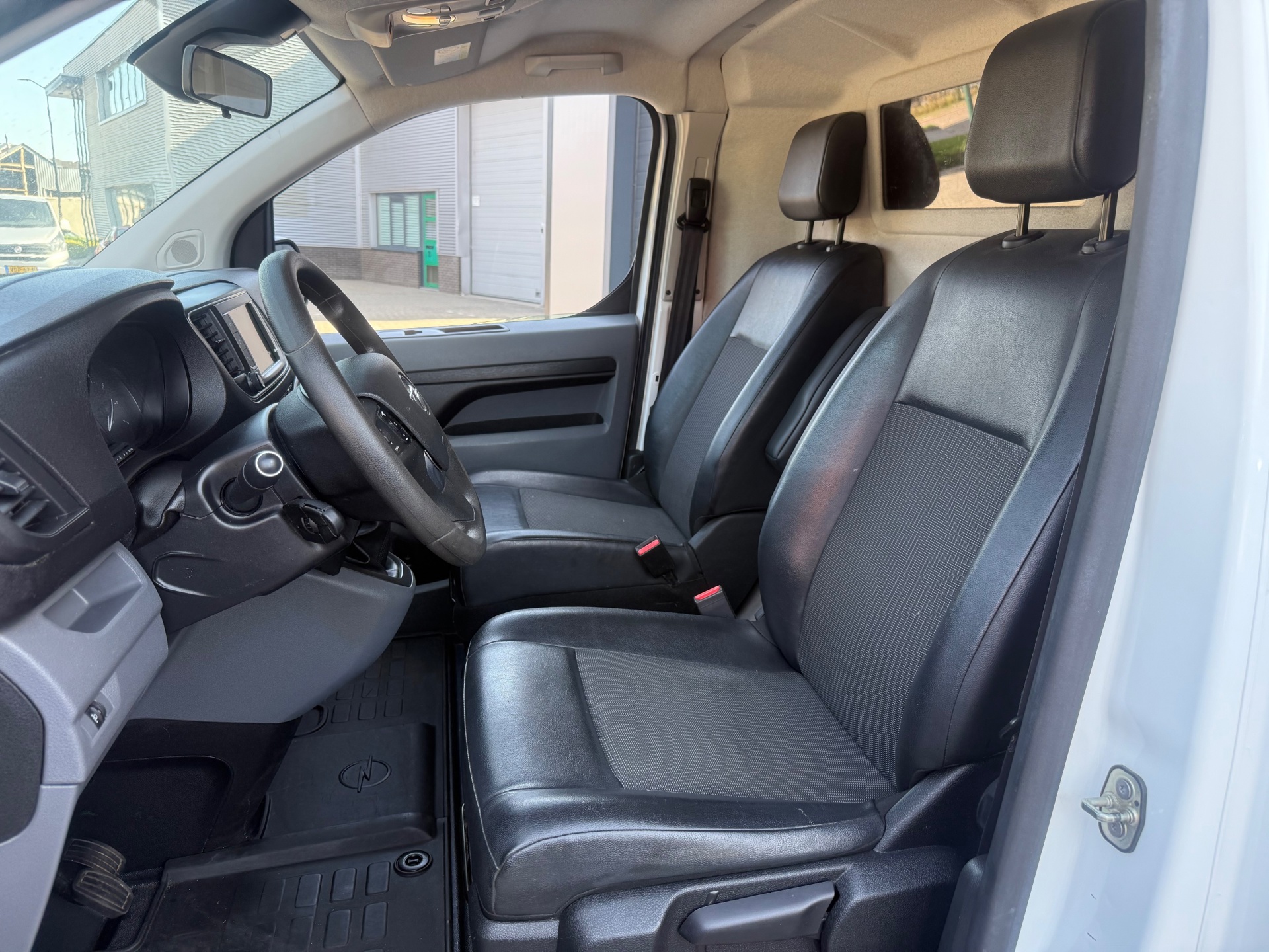 Foto van Opel Vivaro