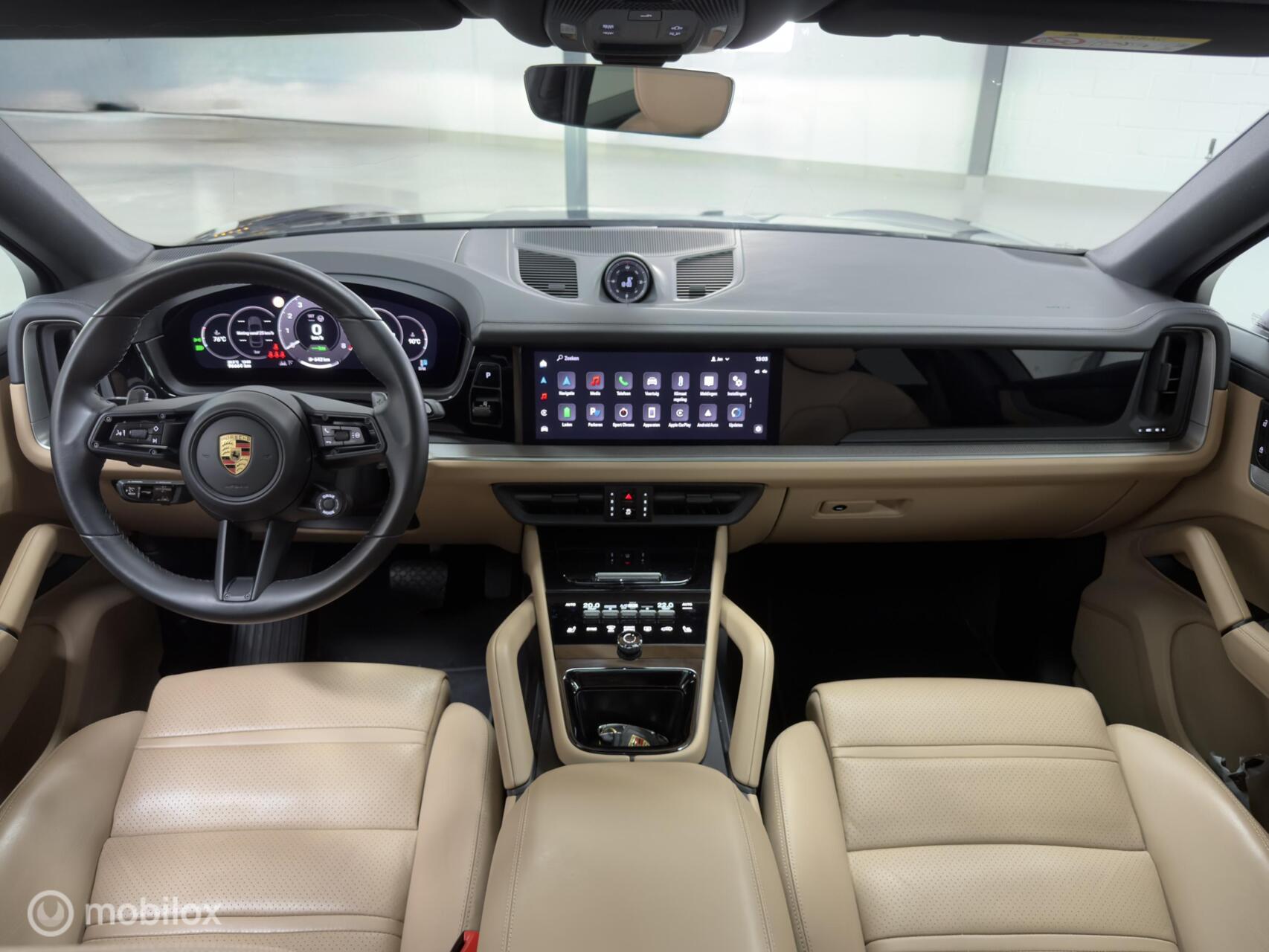 Foto van Porsche Cayenne E-hybrid