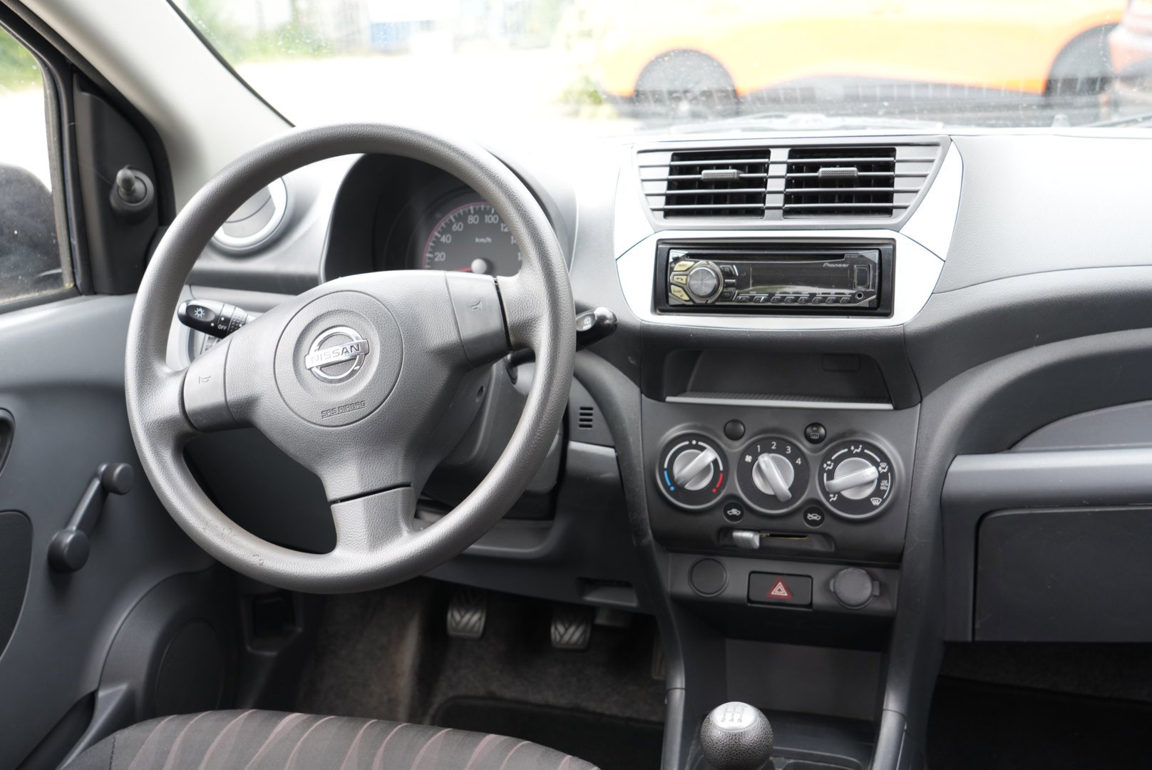 Foto van Nissan Nissan Pixo