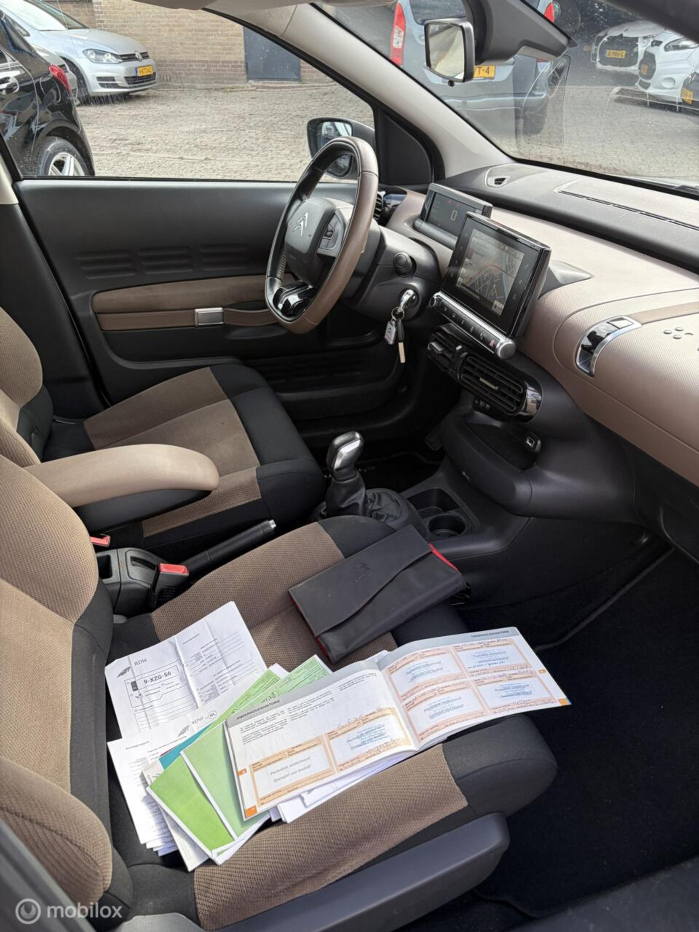Foto van Citroen C4 Cactus