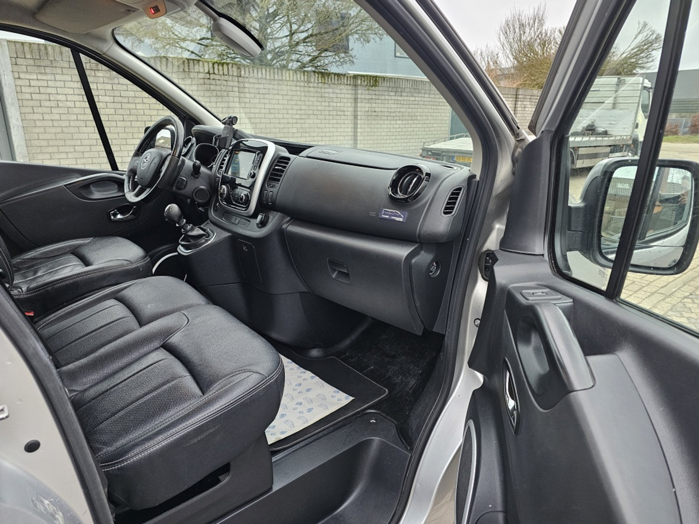 Foto van Opel Vivaro
