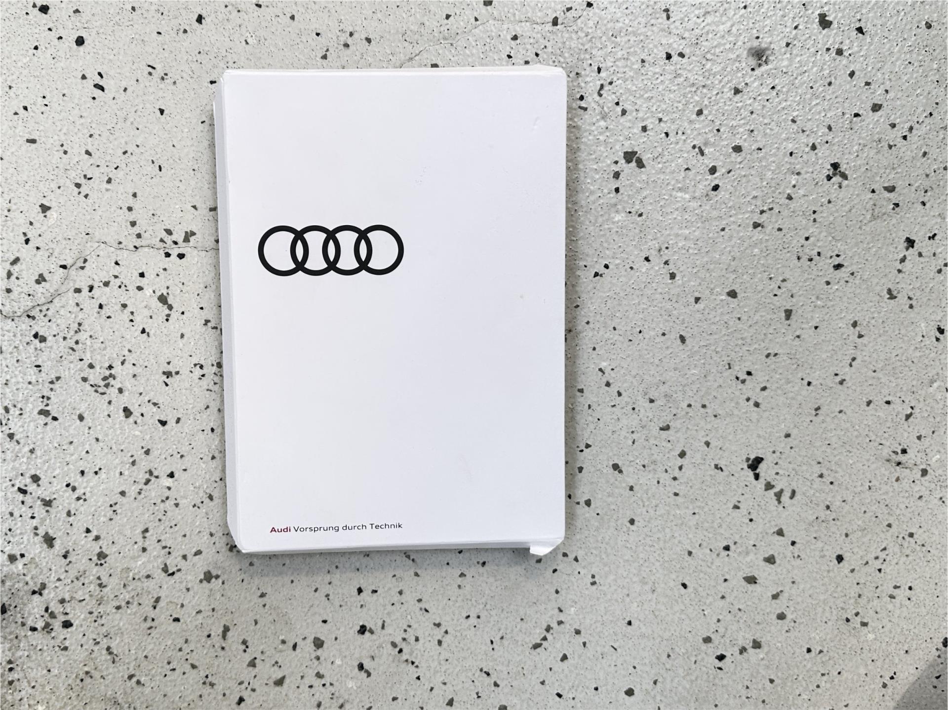 Foto van Audi E-tron