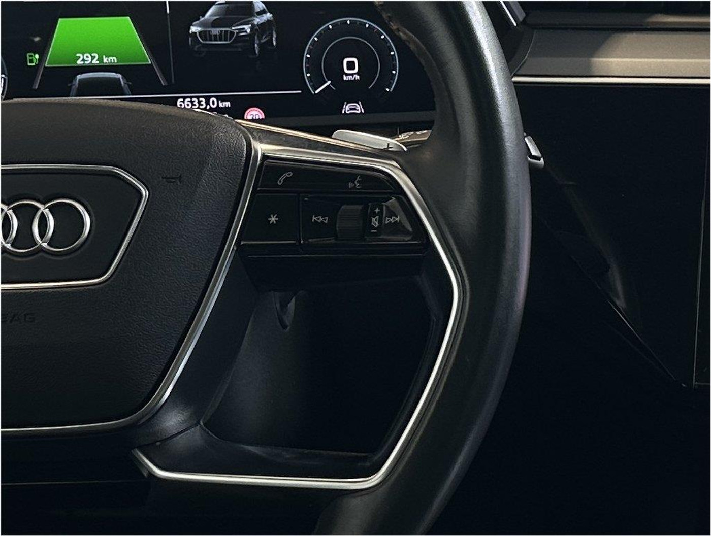 Foto van Audi E-tron