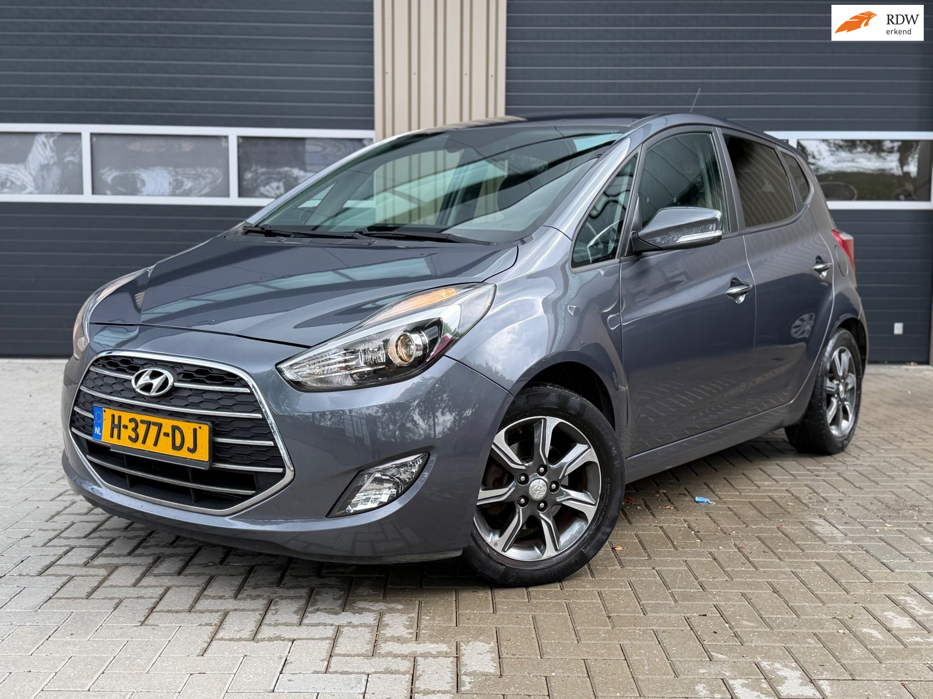 Hyundai Ix20 1.6i Premium | Full option 2018 - voorkant
