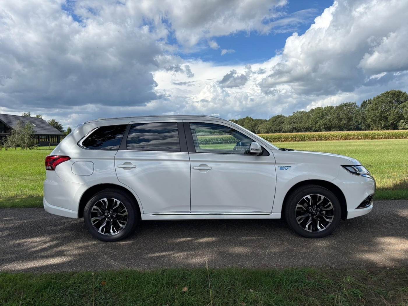 Foto van Mitsubishi Mitsubishi Outlander