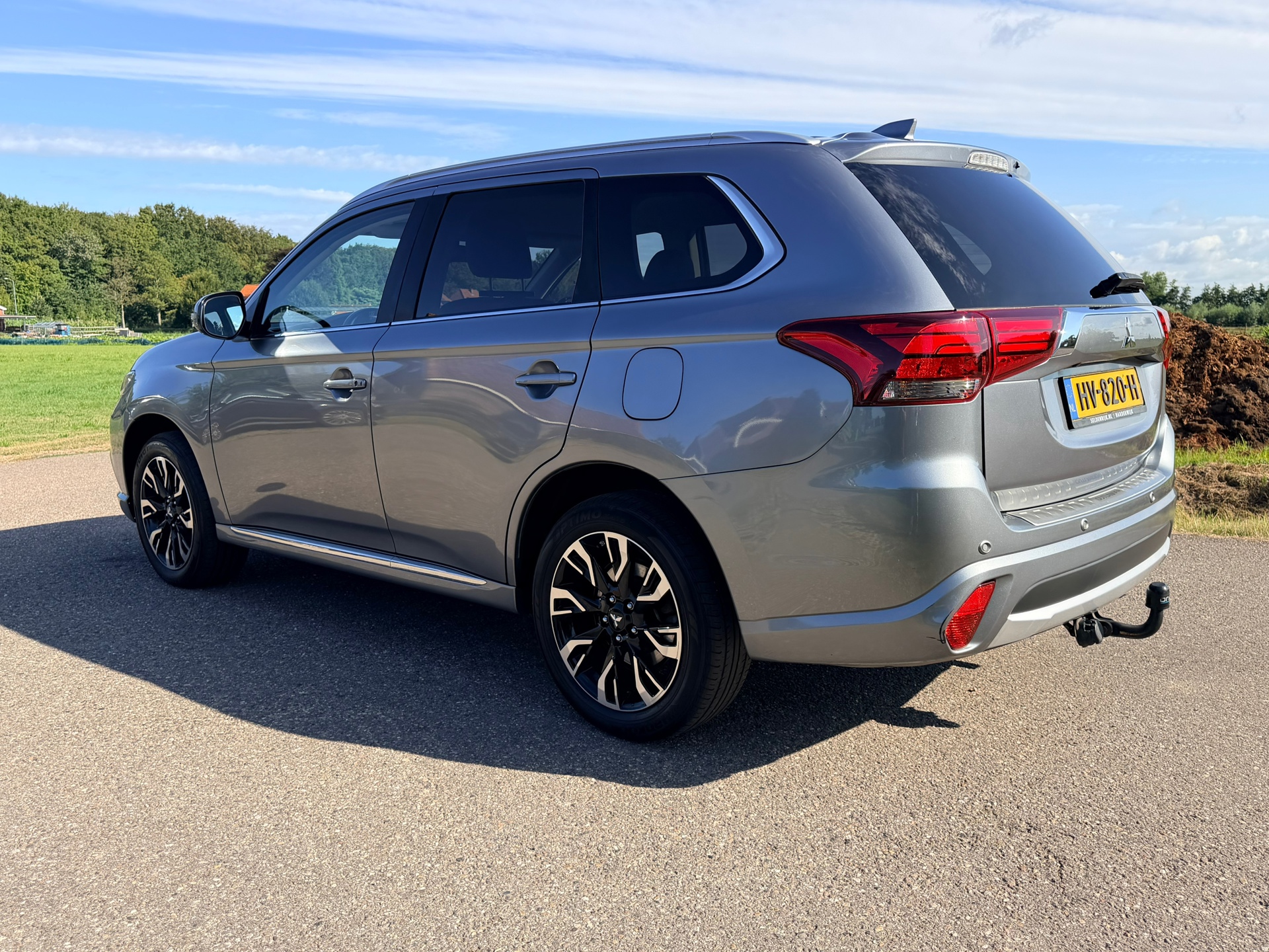 Foto van Mitsubishi Mitsubishi Outlander