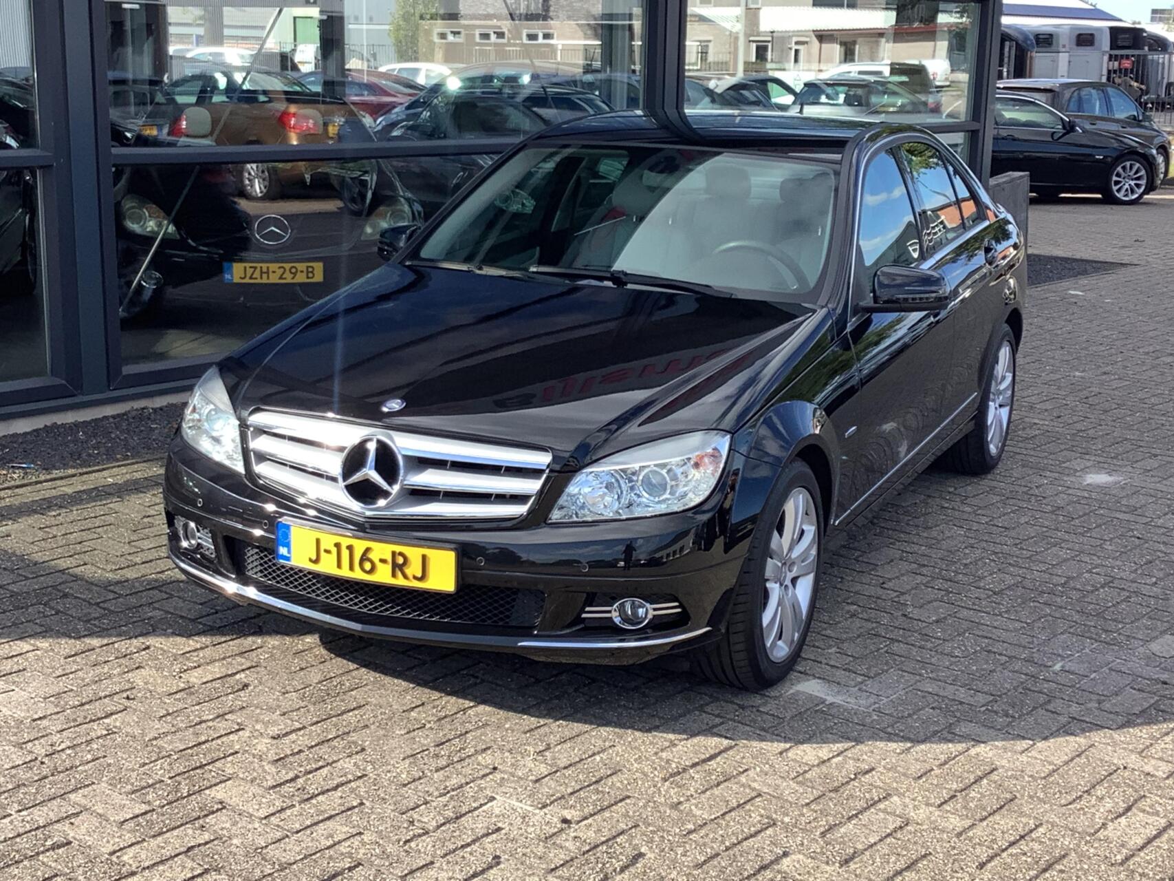 Foto van Mercedes-Benz C 180 Cgi