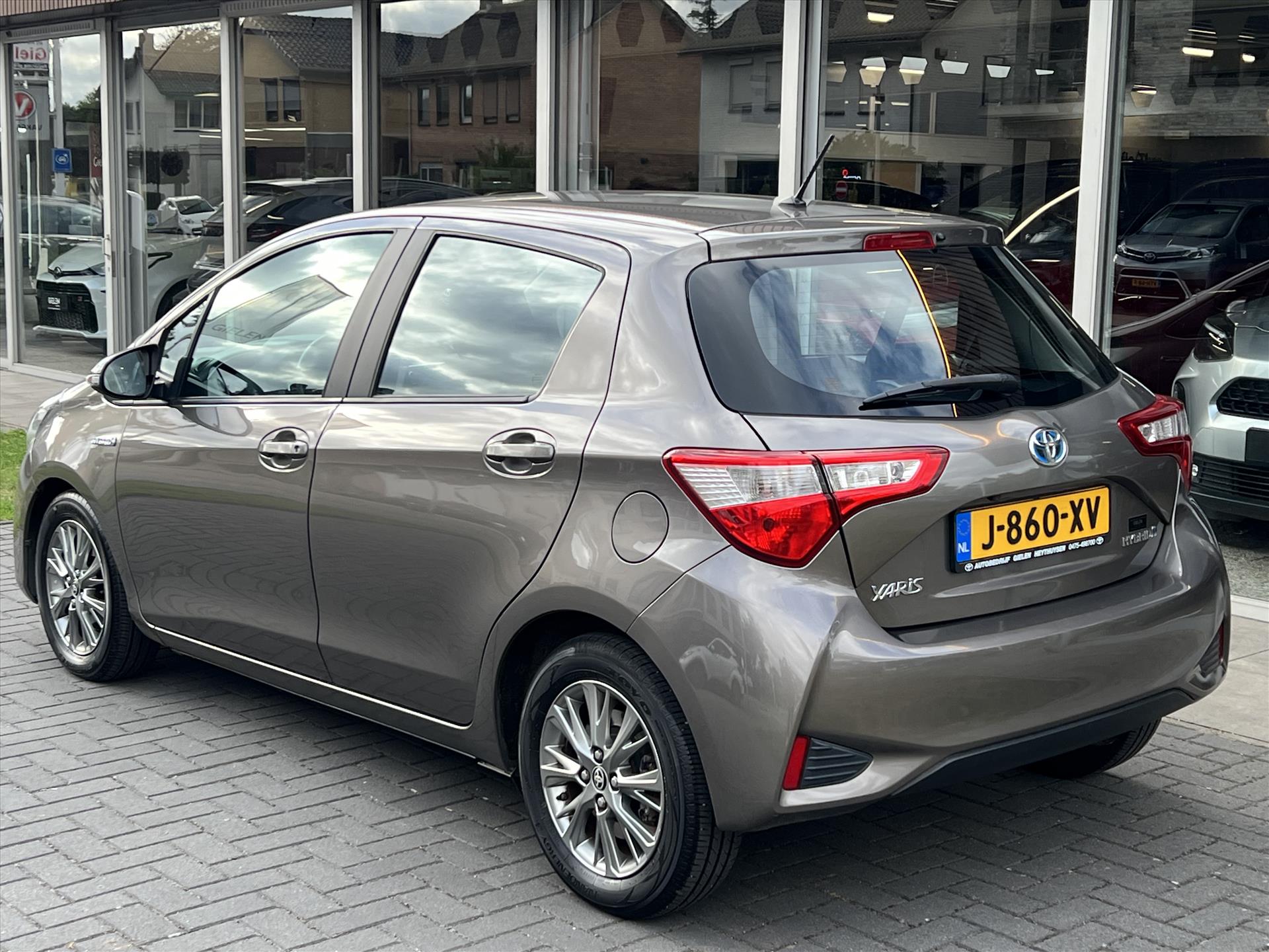 Foto van Toyota Toyota Yaris Hybrid