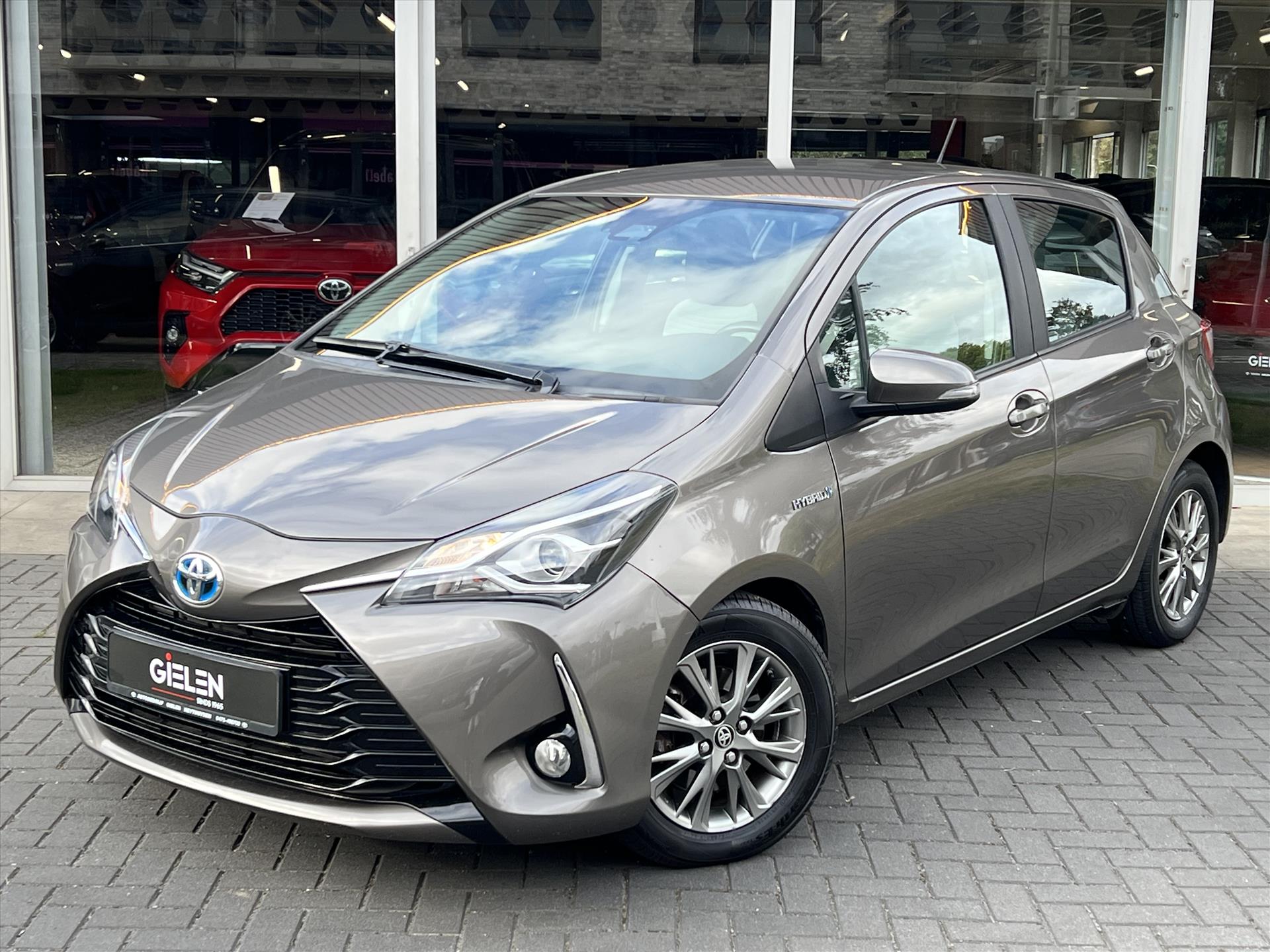 Foto van Toyota Toyota Yaris Hybrid