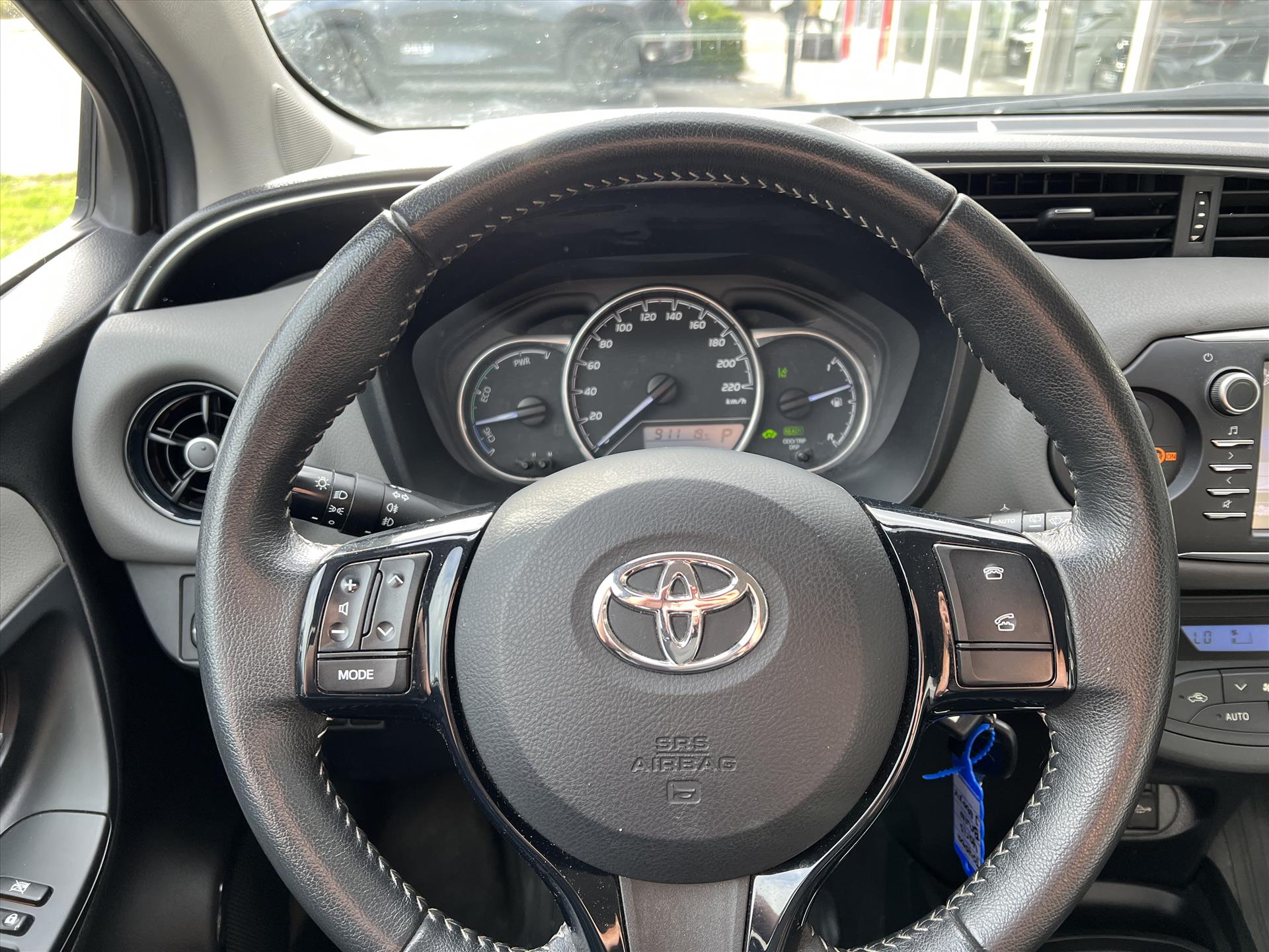 Foto van Toyota Toyota Yaris Hybrid