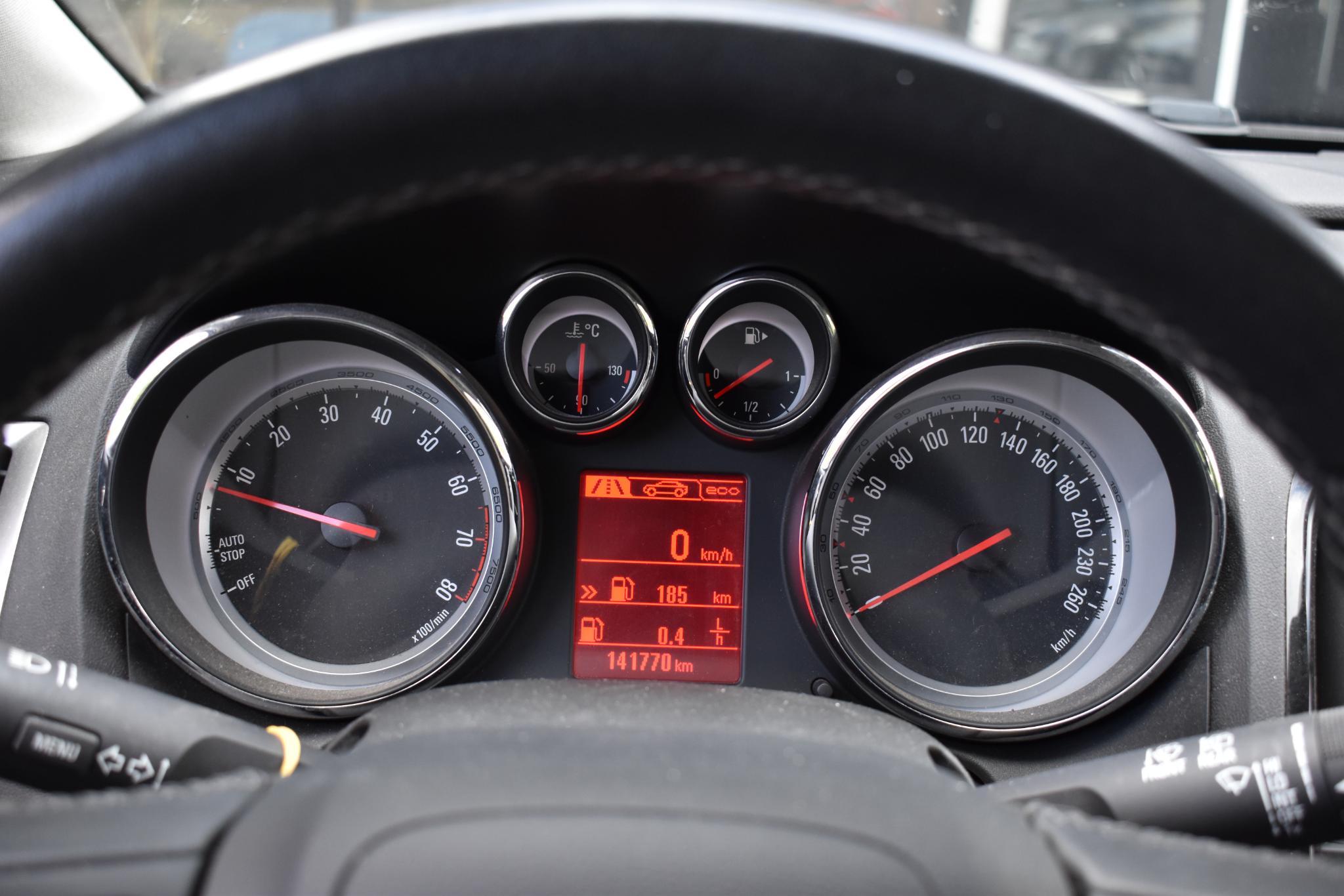 Foto van Opel Astra Sports Tourer
