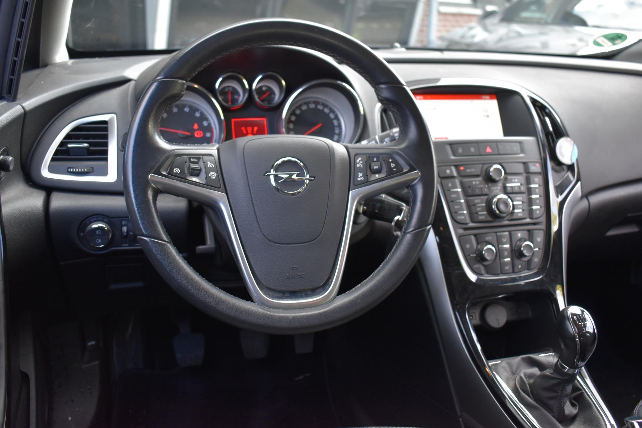 Foto van Opel Astra Sports Tourer