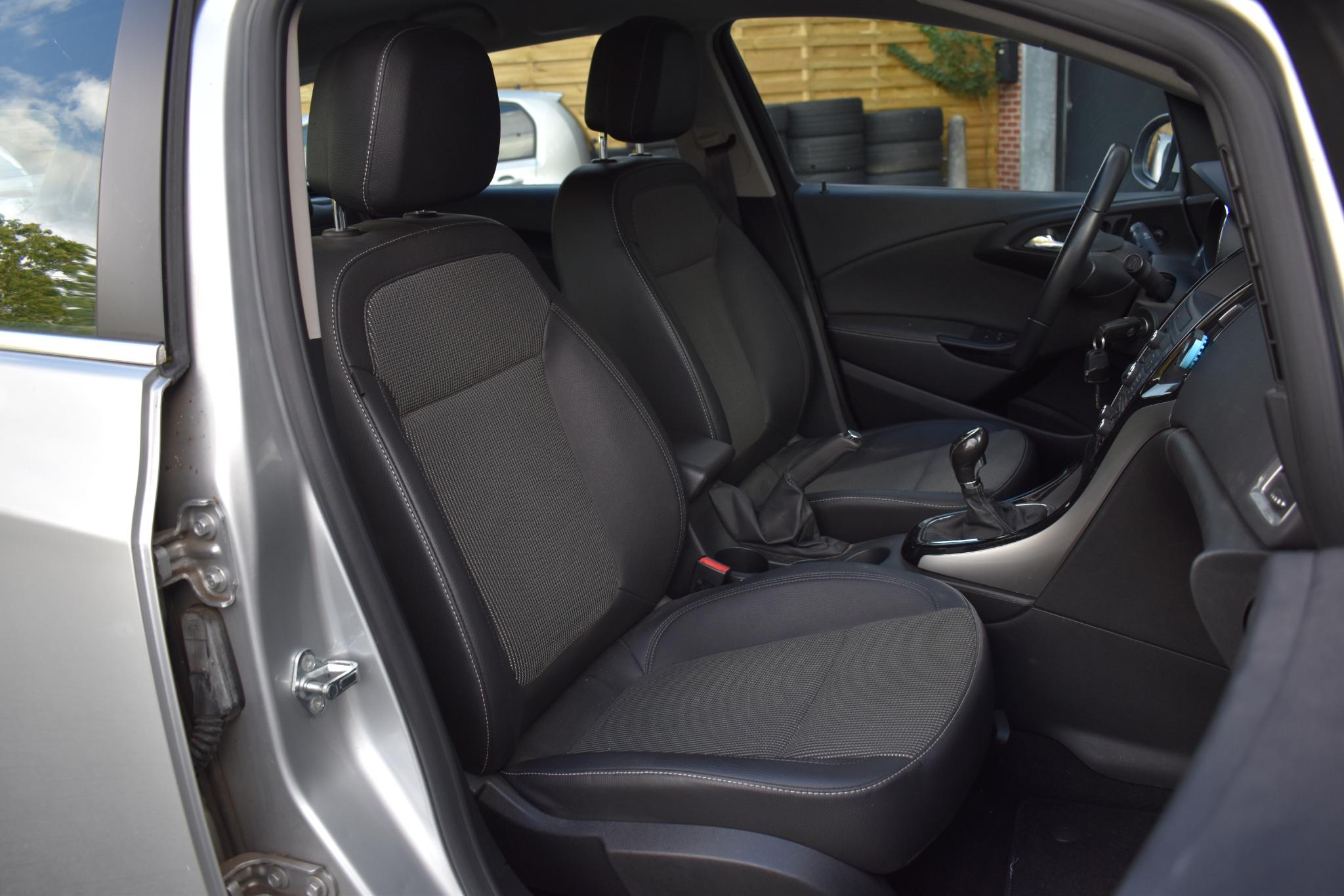 Foto van Opel Astra Sports Tourer
