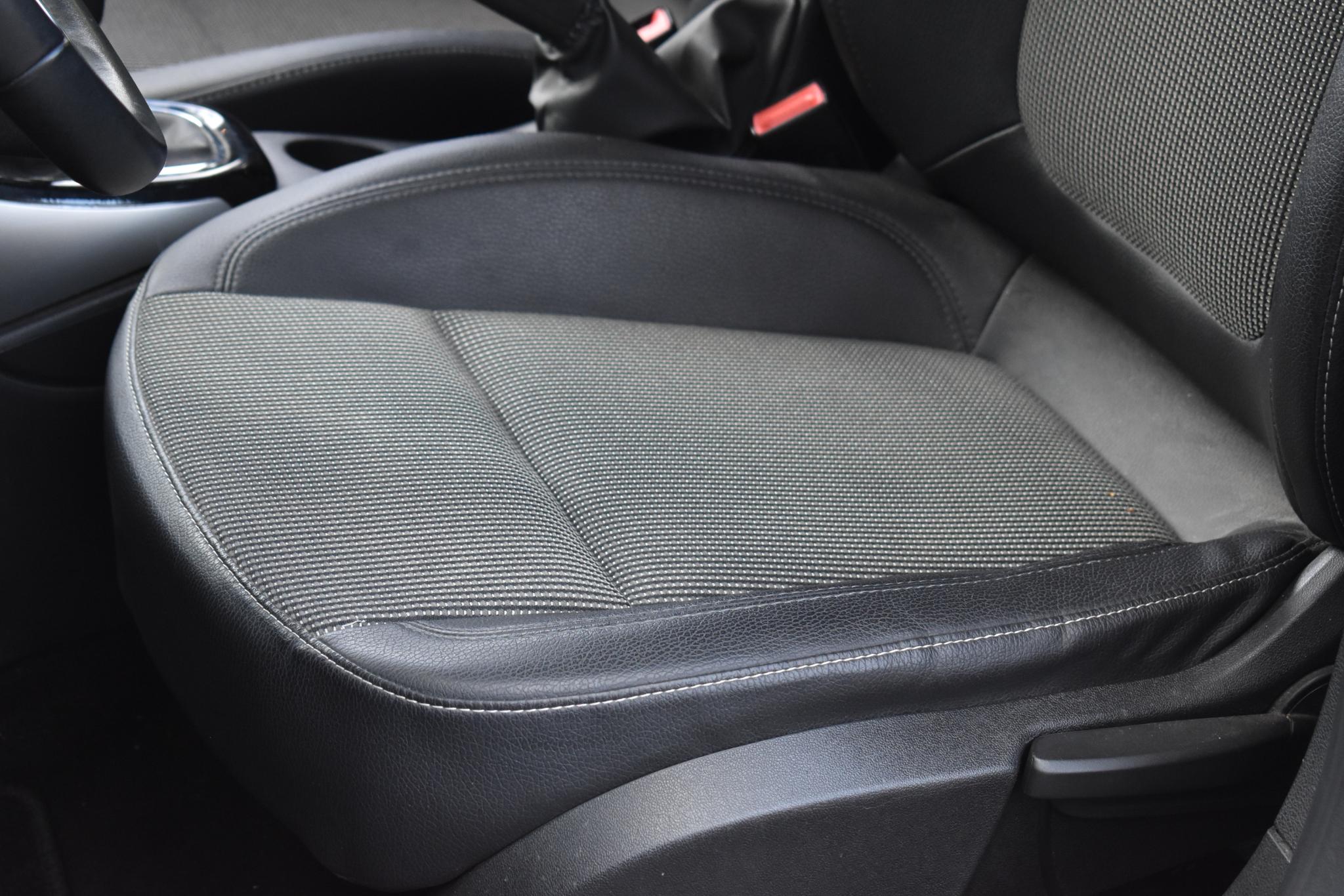 Foto van Opel Astra Sports Tourer