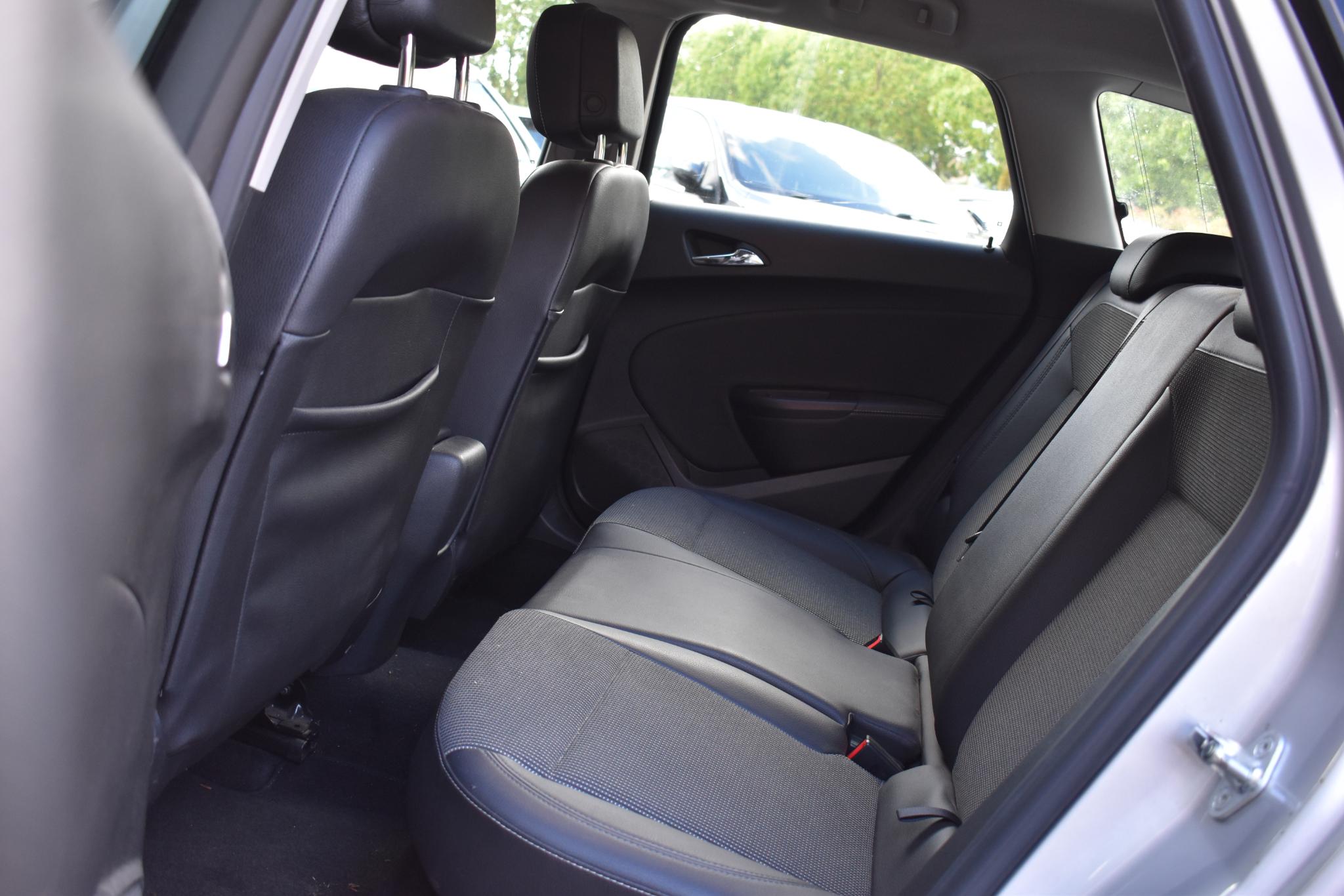 Foto van Opel Astra Sports Tourer
