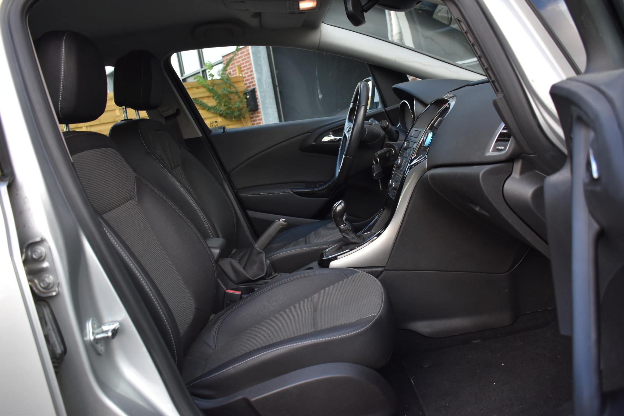 Foto van Opel Astra Sports Tourer