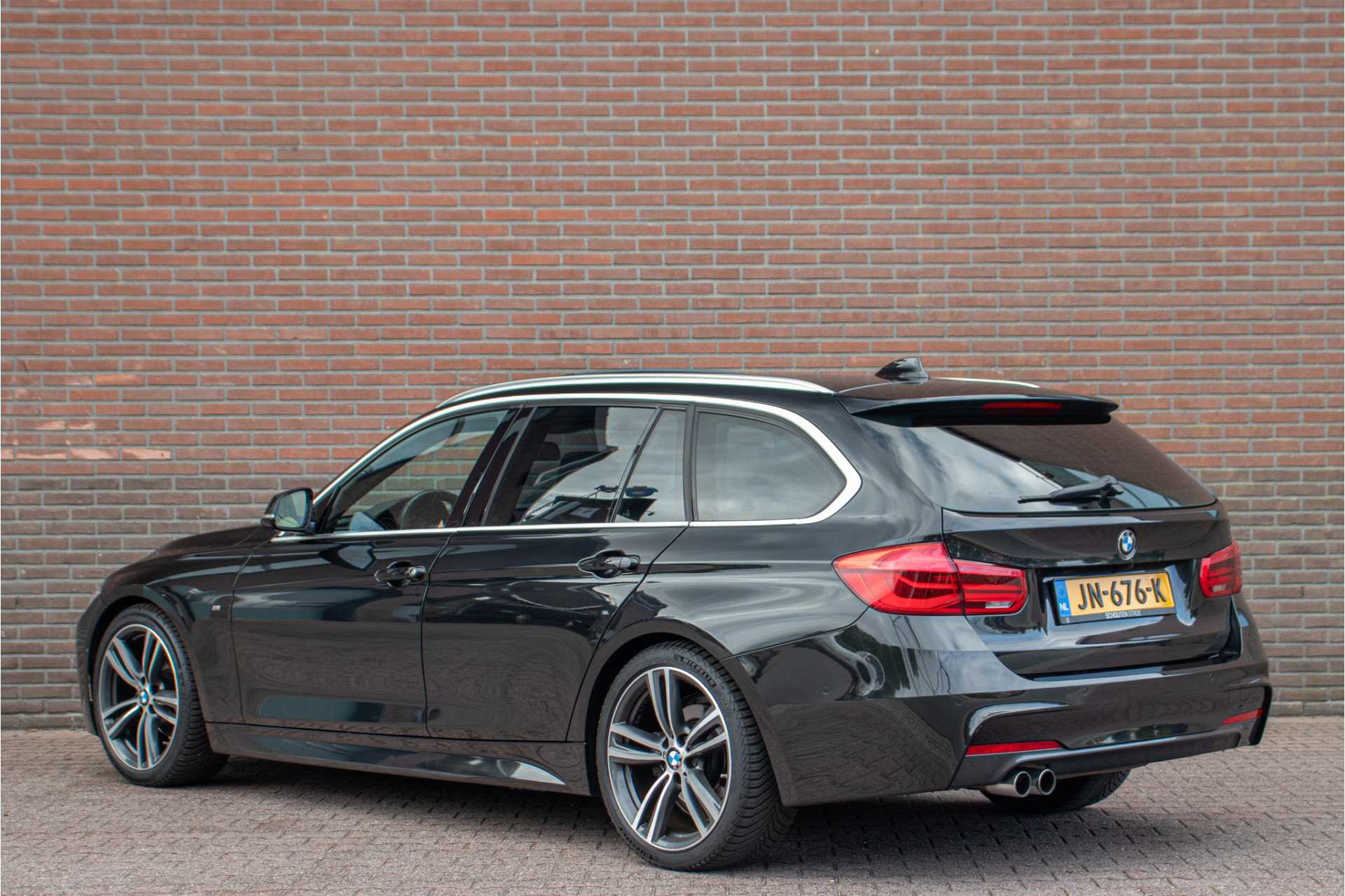 Foto van BMW 320i