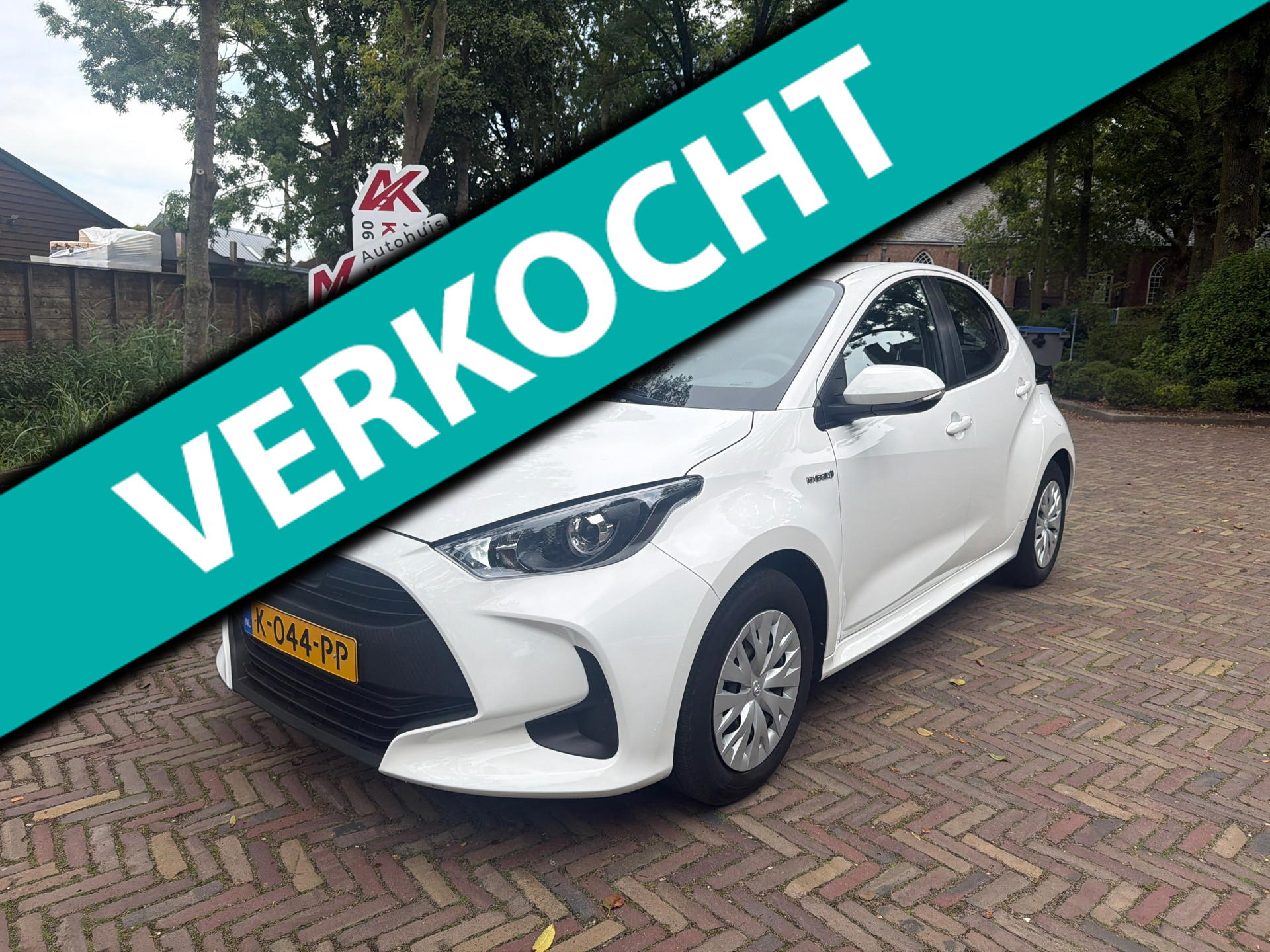 Toyota Toyota Yaris 1.5 Hybrid Comfort. Wij zijn altijd de goedkoopste met de beste Vakgarage BOVAG service. 2021 - voorkant
