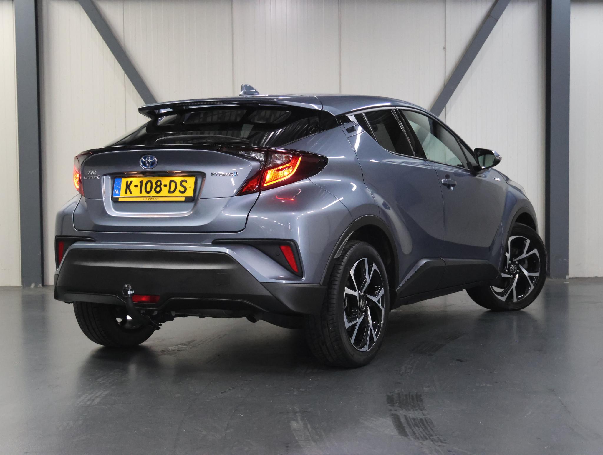 Foto van Toyota Toyota C-hr