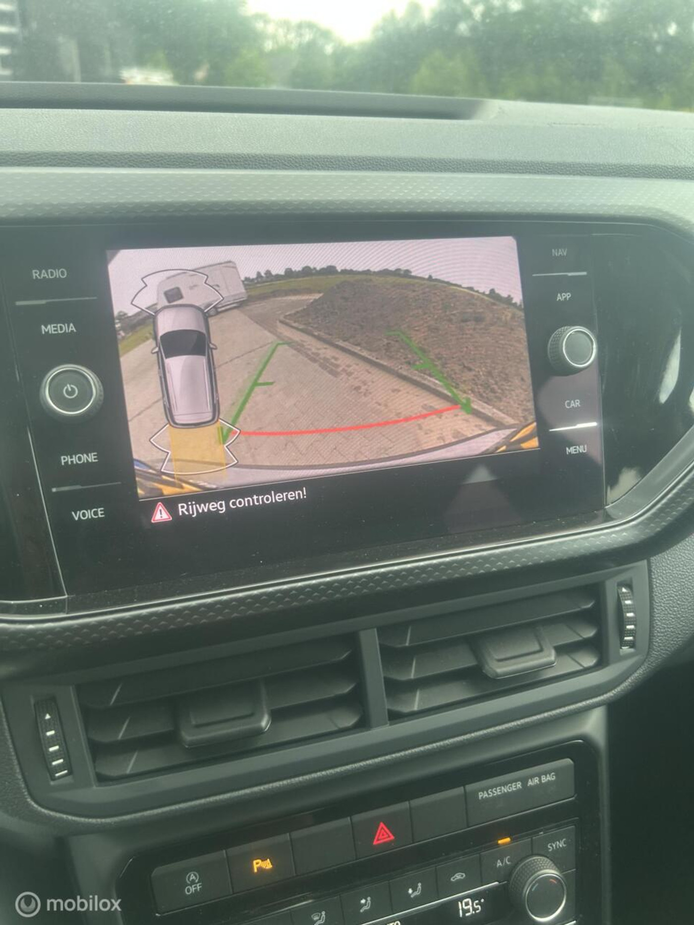 Foto van Volkswagen T-cross